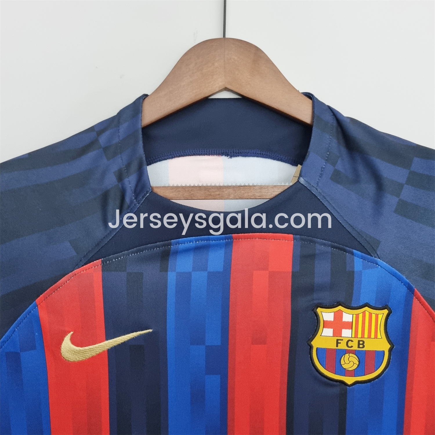 Retro B.A.R.S.A 22-23 Home Jersey - ReplicasJersey