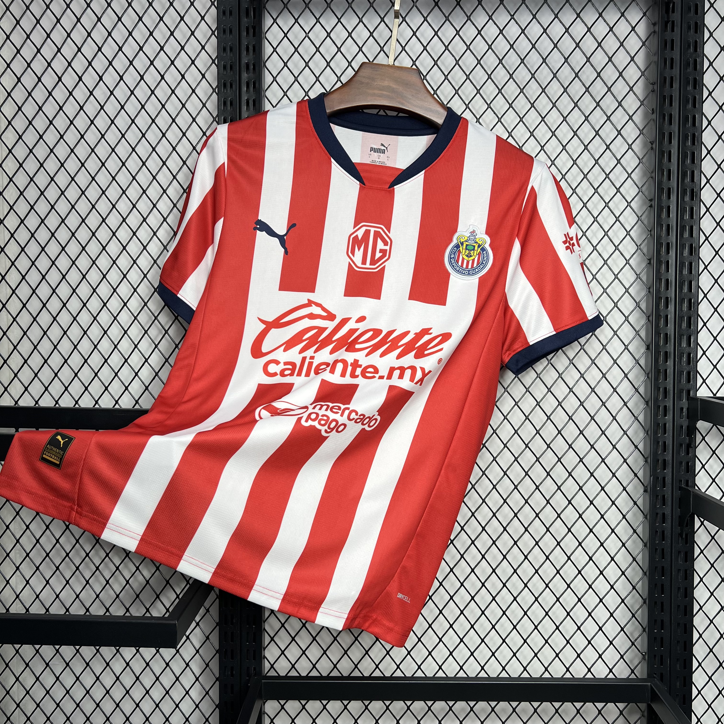 Chivas de Guadalajara 24-25 Home Stadium Jersey - Fans Version - ReplicasJersey