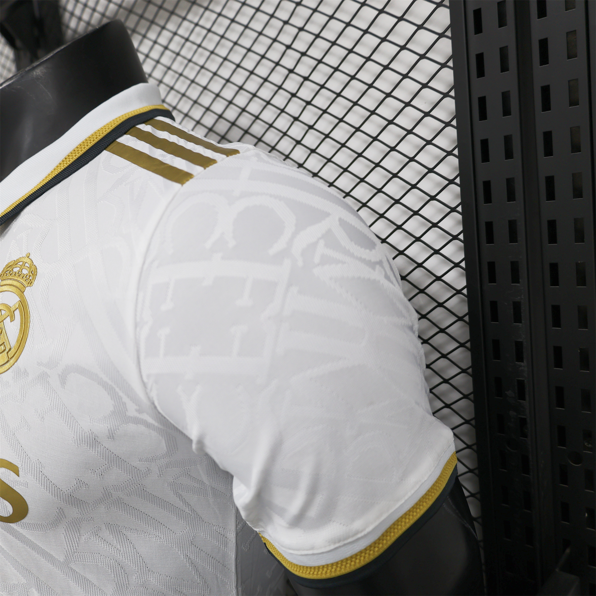 Real Madrid 24-25 White Gold Special Edition Jersey - Player Version - ReplicasJersey