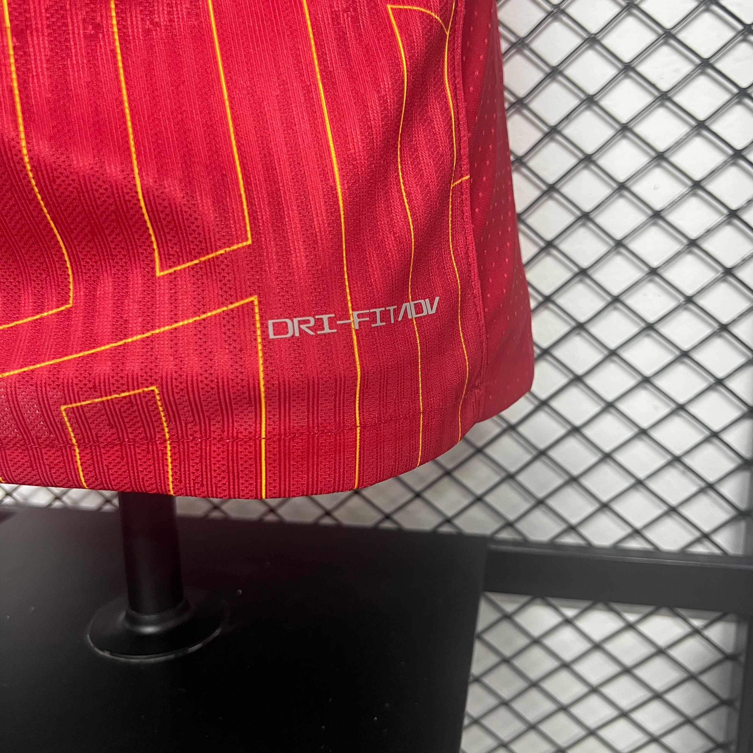 Liverpool 24-25 Home Stadium Jersey - Player Version - ReplicasJersey