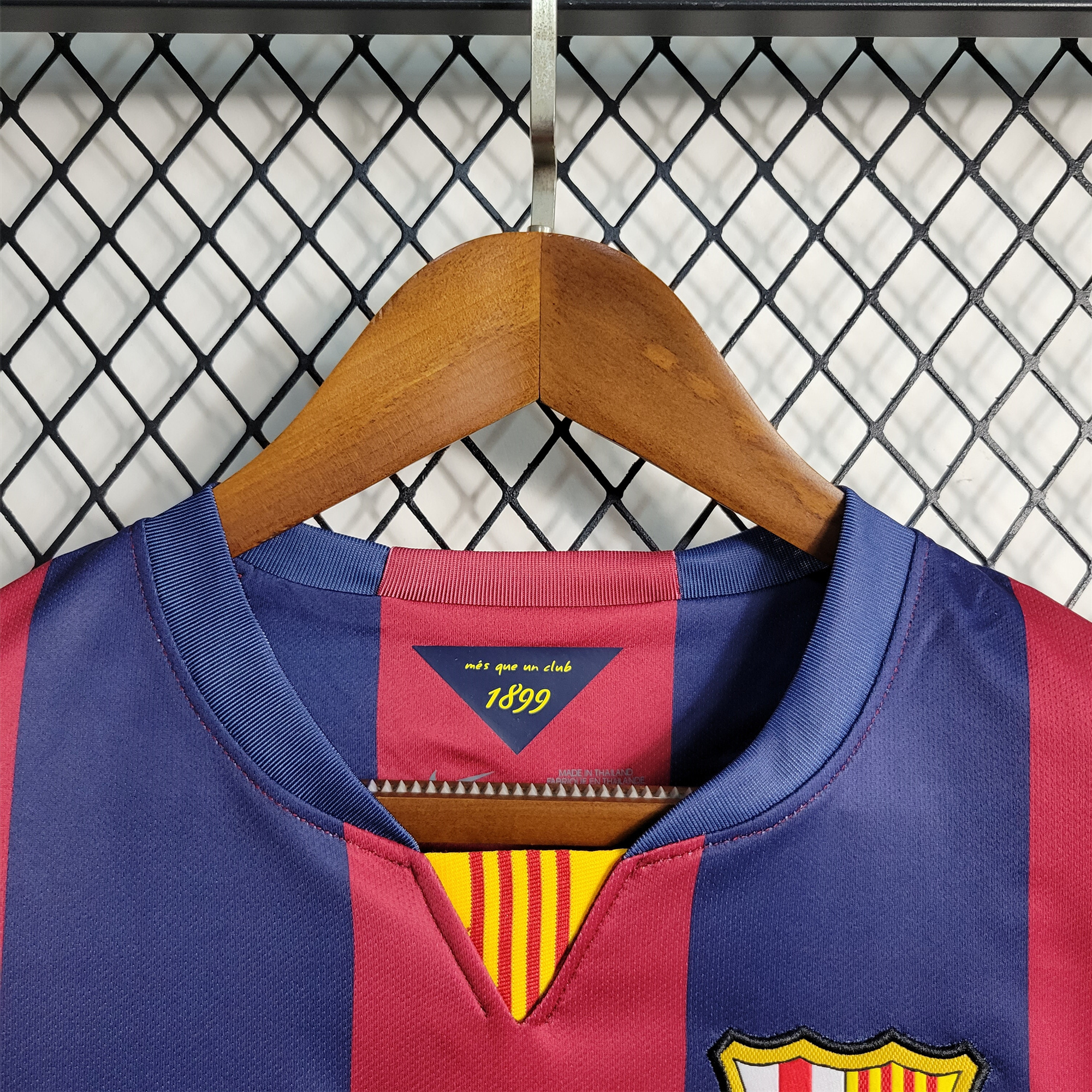 B.A.R.S.A Retro 14-15 Home Stadium Jersey - ReplicasJersey