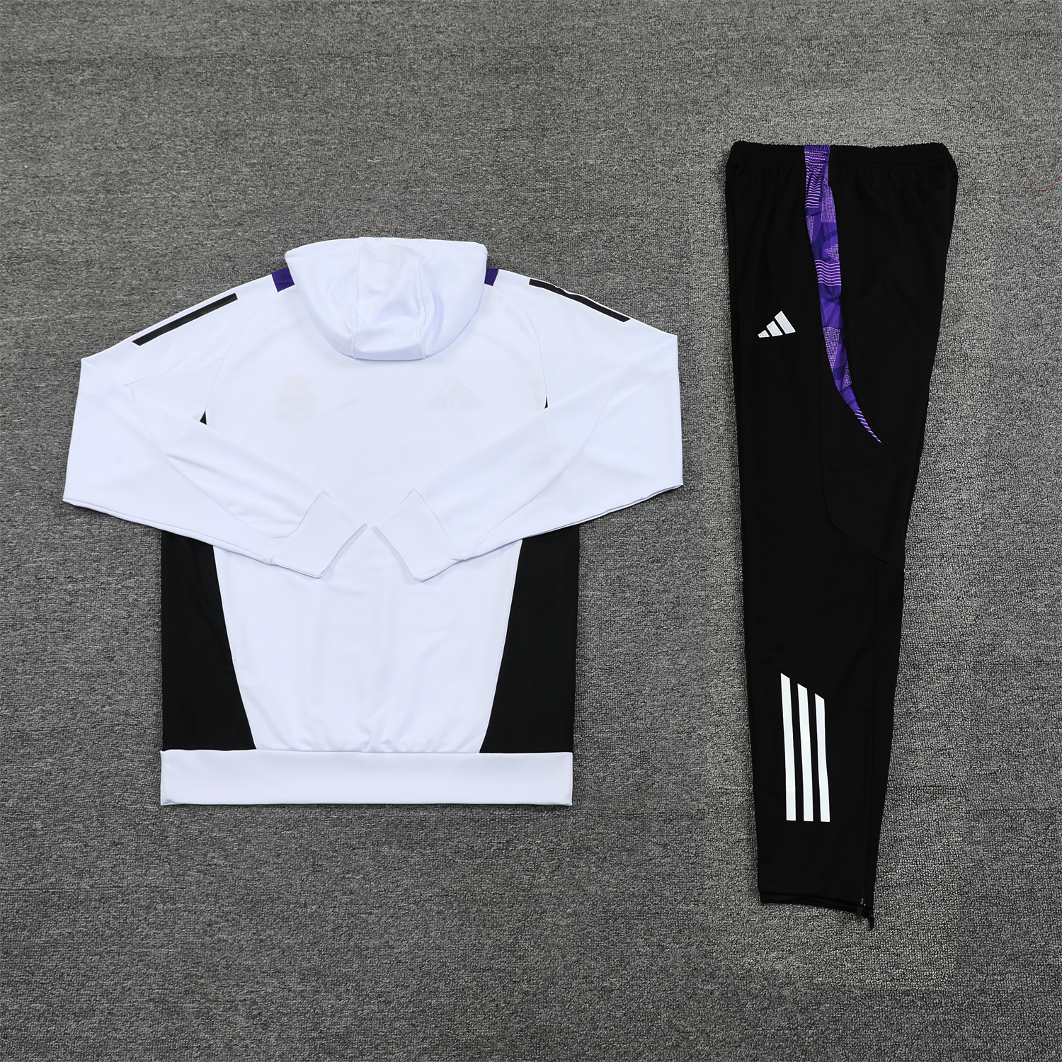 Real Madrid 24-25 Training Hoodie Set - White Hoodie and Black Pants - ReplicasJersey