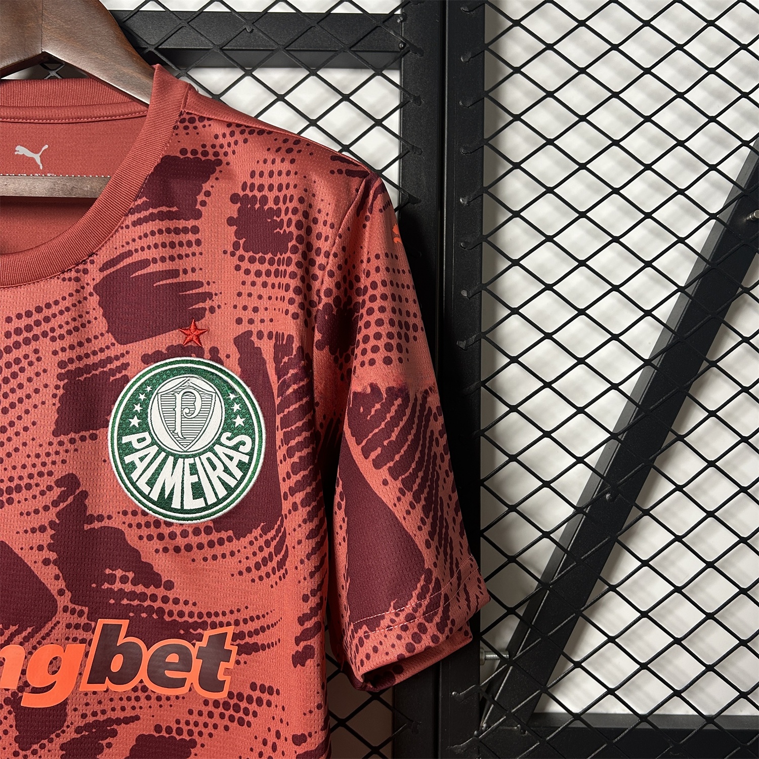 Palmeiras 25-26 Red Goalkeeper Jersey - Fans Version - ReplicasJersey