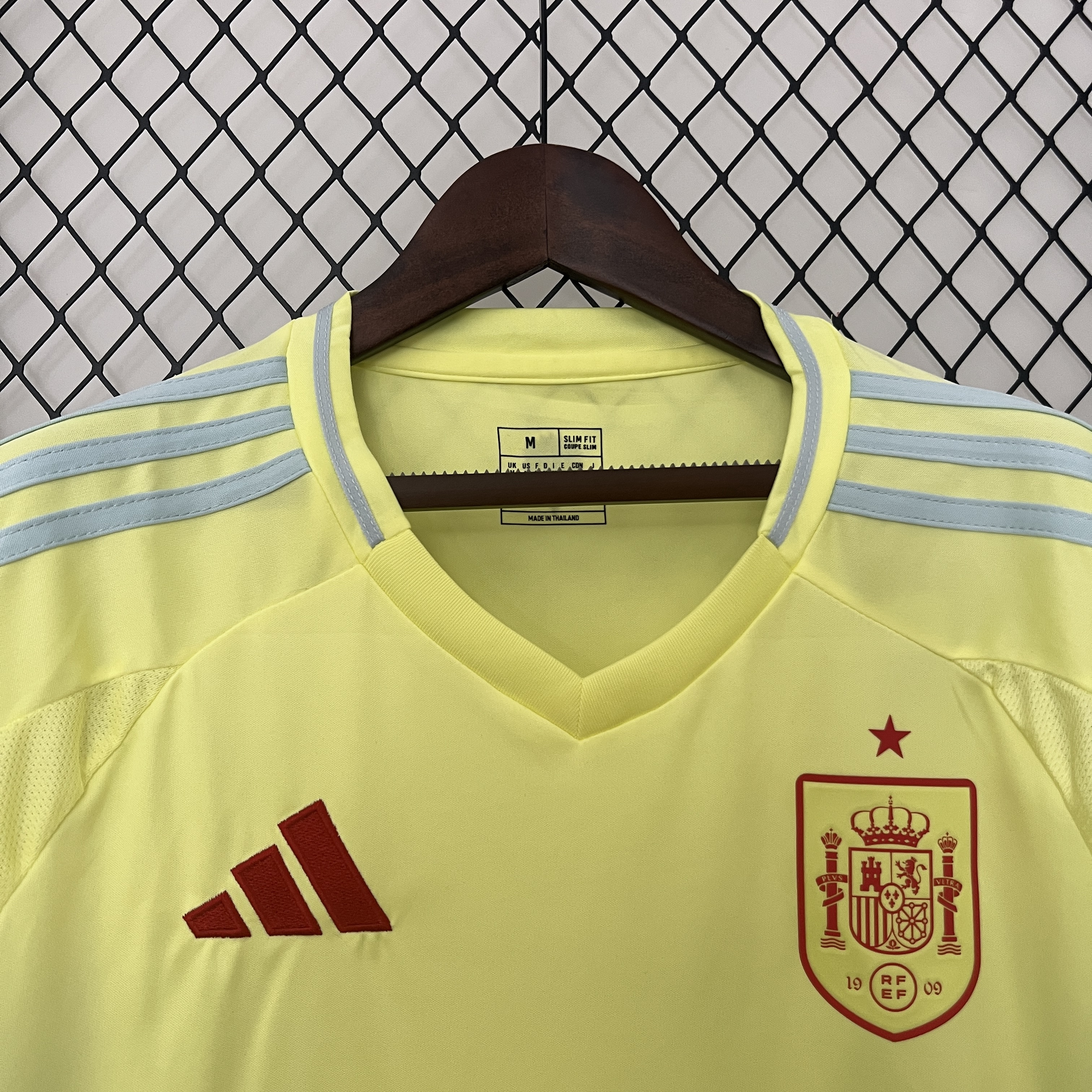 Spain 2024 Away Stadium Jersey - Fans Version - ReplicasJersey