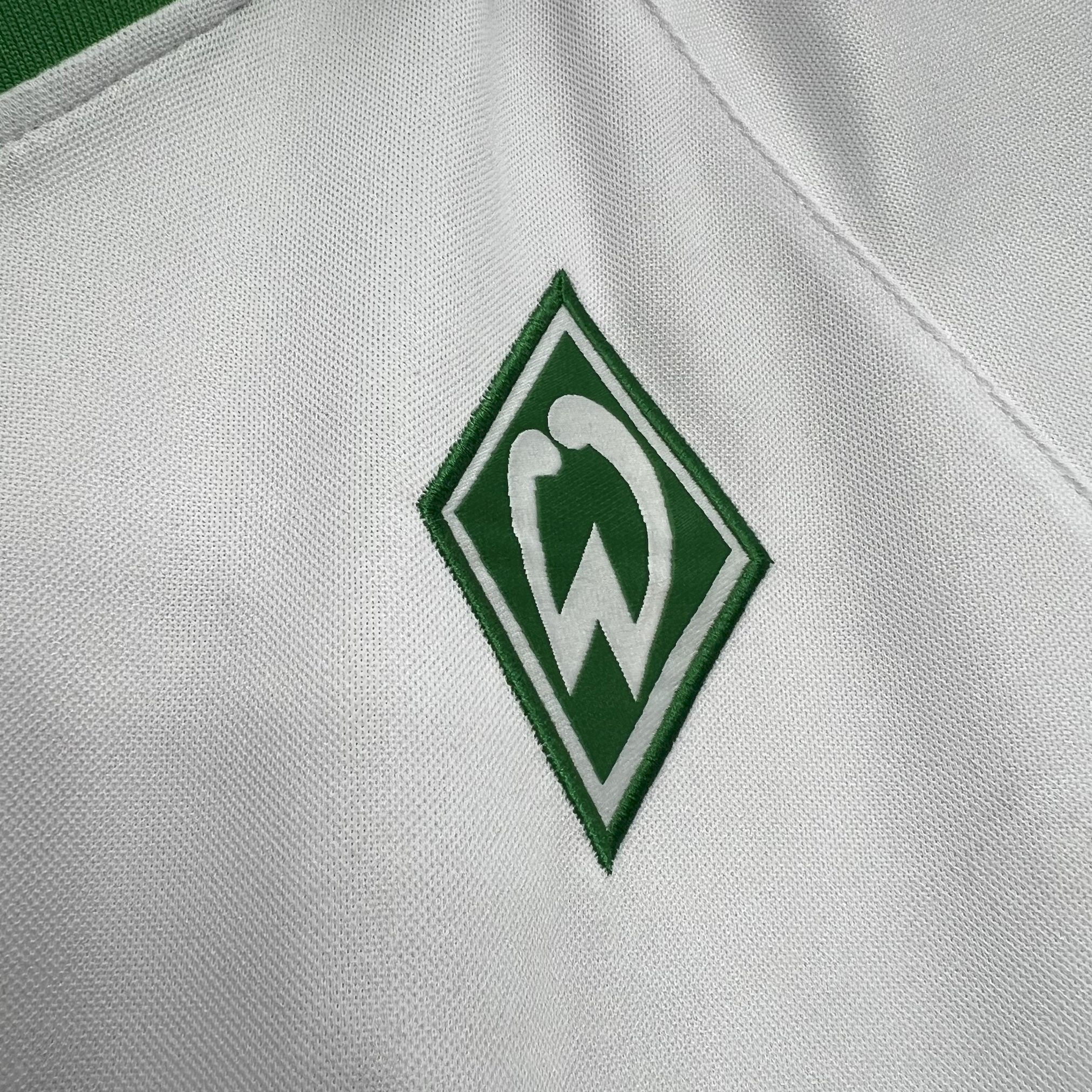 Retro Werder Bremen 2001-02 Away Jersey - ReplicasJersey