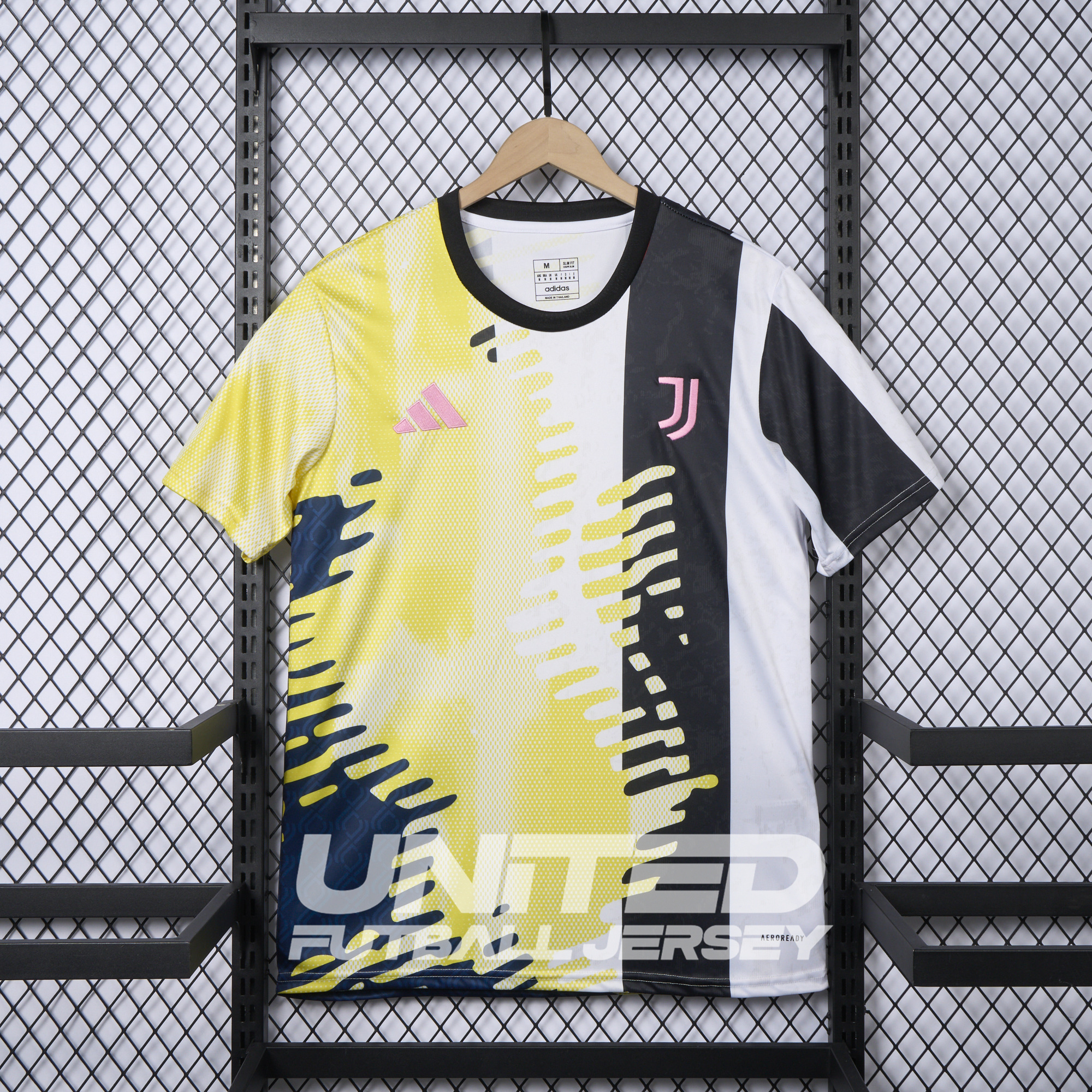 Juventus 24-25 Pre-Match 2 Jersey - Fans Version - ReplicasJersey