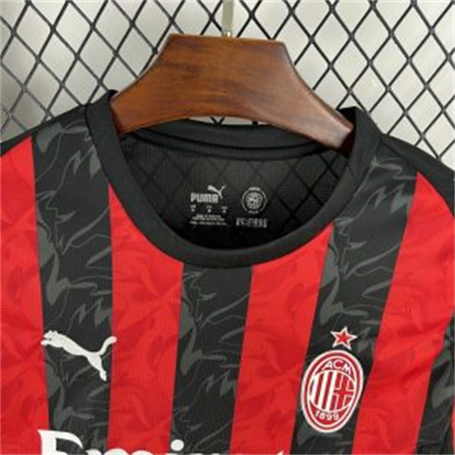 AC Milan 25-26 Home Long Sleeves Jersey - Fans Version - ReplicasJersey