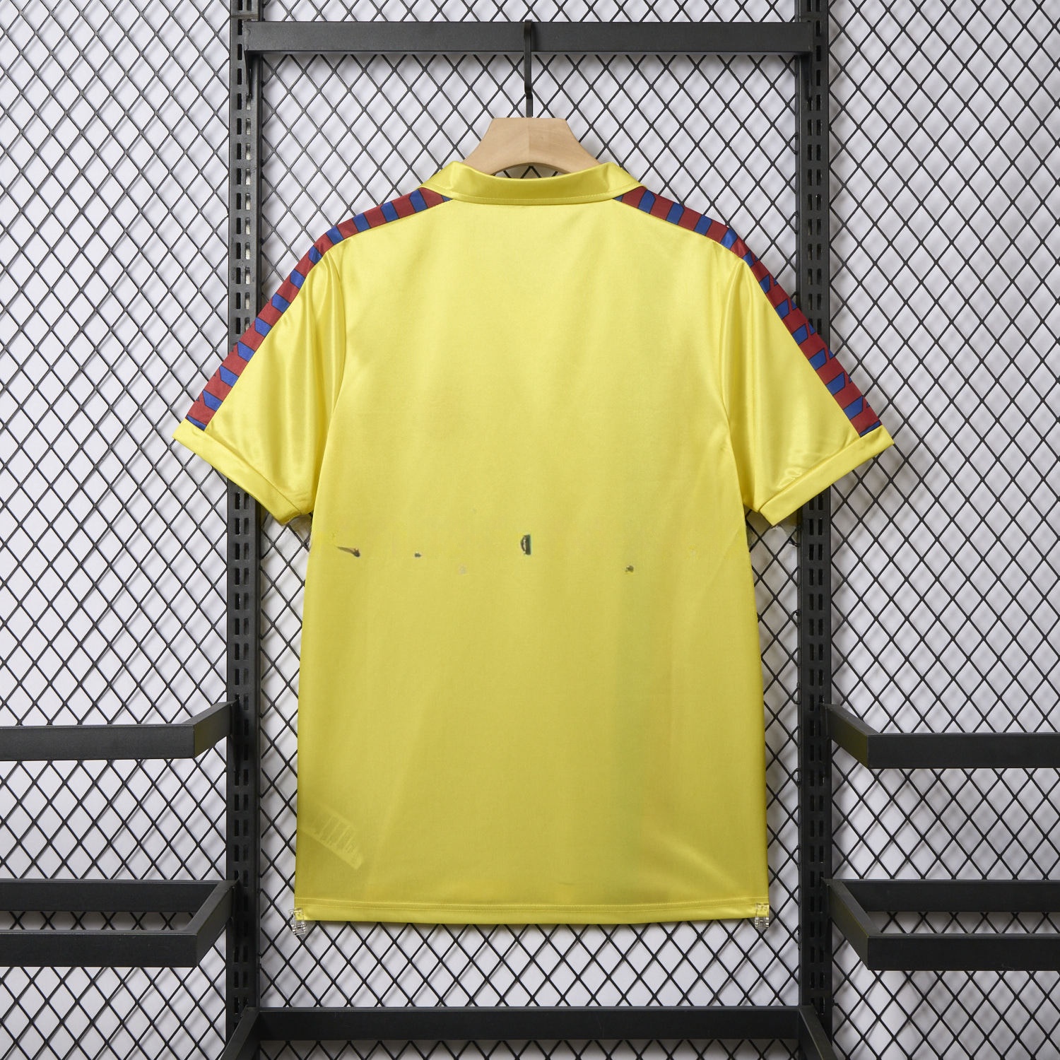 Retro B.A.R.S.A 1982-84 Away Yellow Jersey - ReplicasJersey