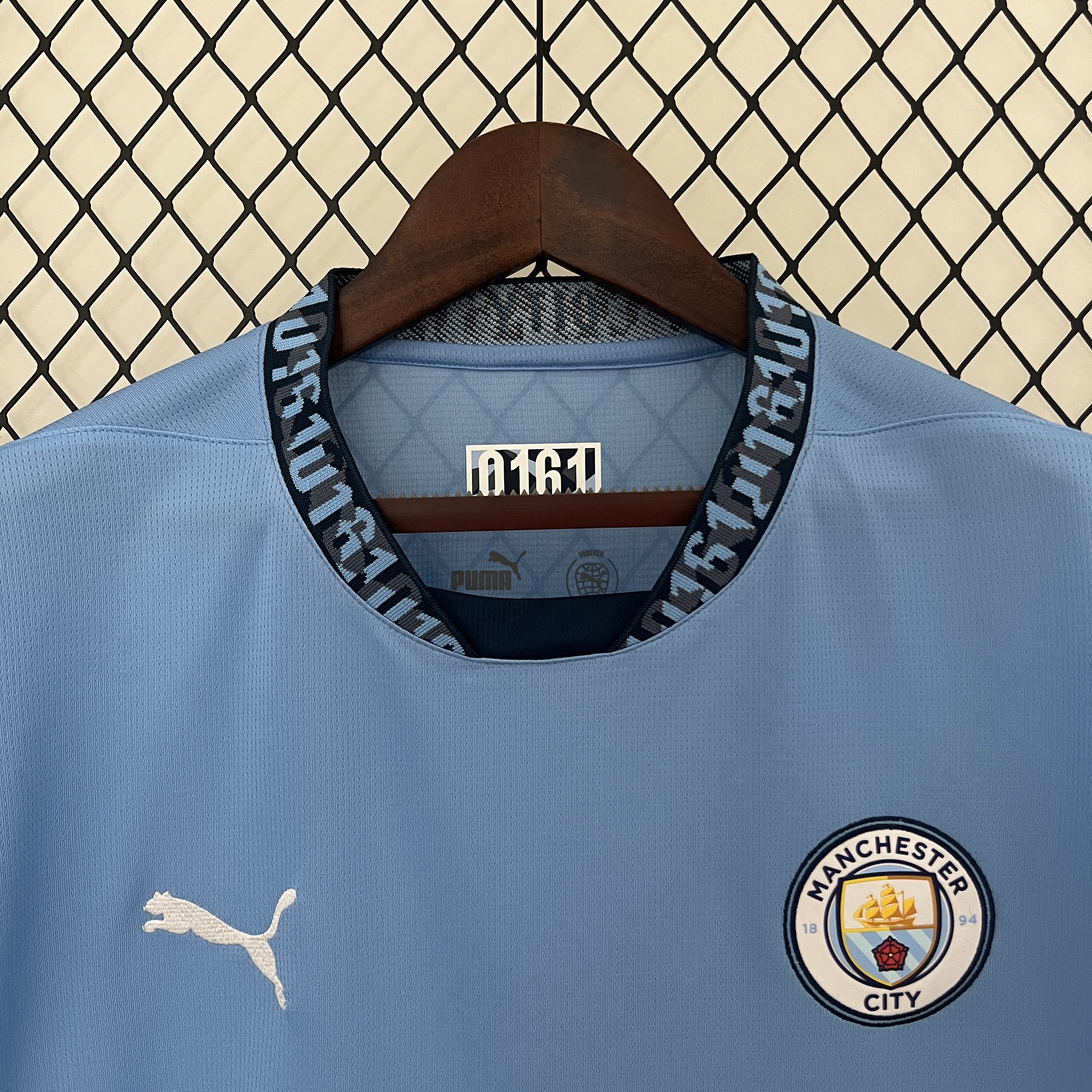 Manchester City 24-25 Home Stadium Jersey - Fans Version - ReplicasJersey