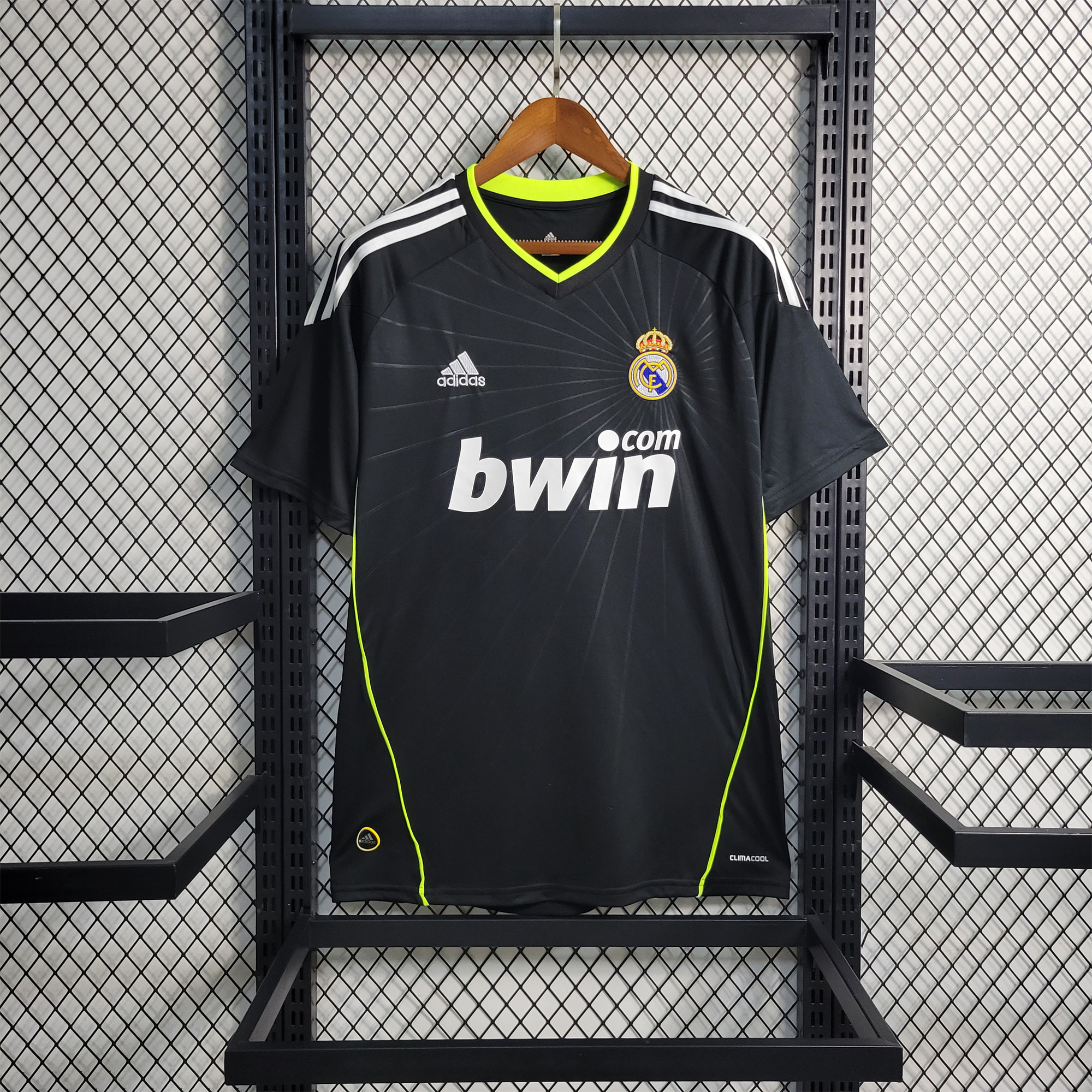 Retro Real Madrid 10-11 Away Stadium Jersey - ReplicasJersey