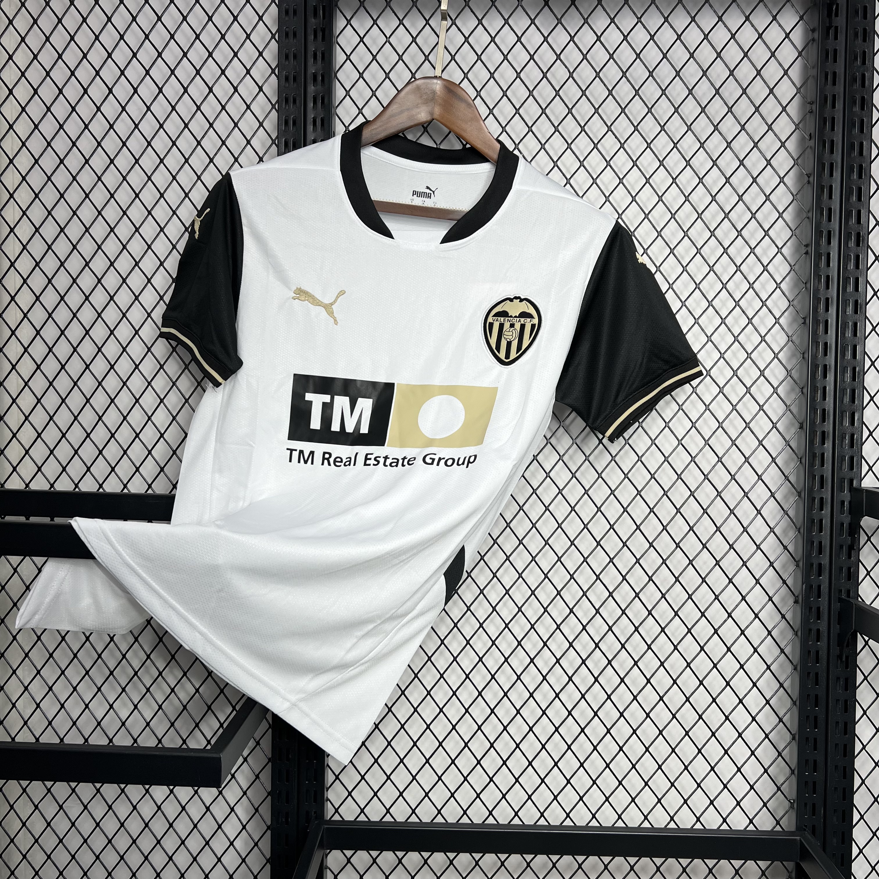 Valencia 24-25 Home Stadium Jersey - Fans Version - ReplicasJersey
