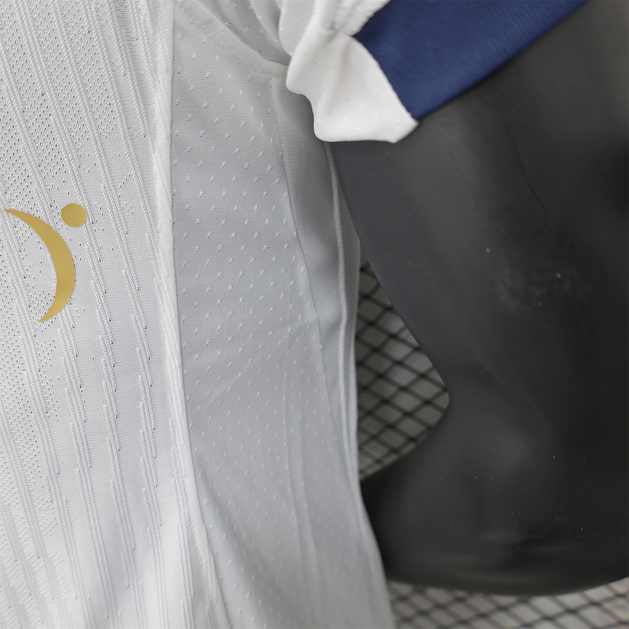 B.A.R.S.A X Coldplay 24-25 White Special Edition Jersey - Player Version - ReplicasJersey