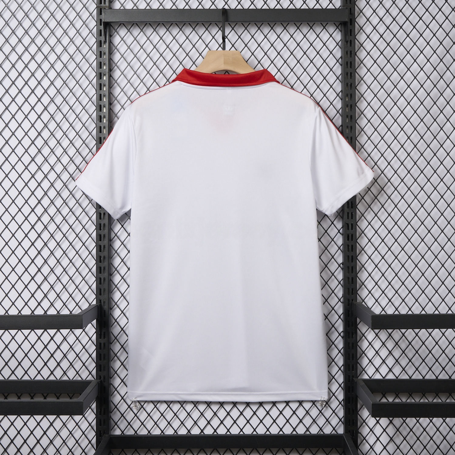 Retro Hamburger SV 1980-81 Home Jersey - ReplicasJersey