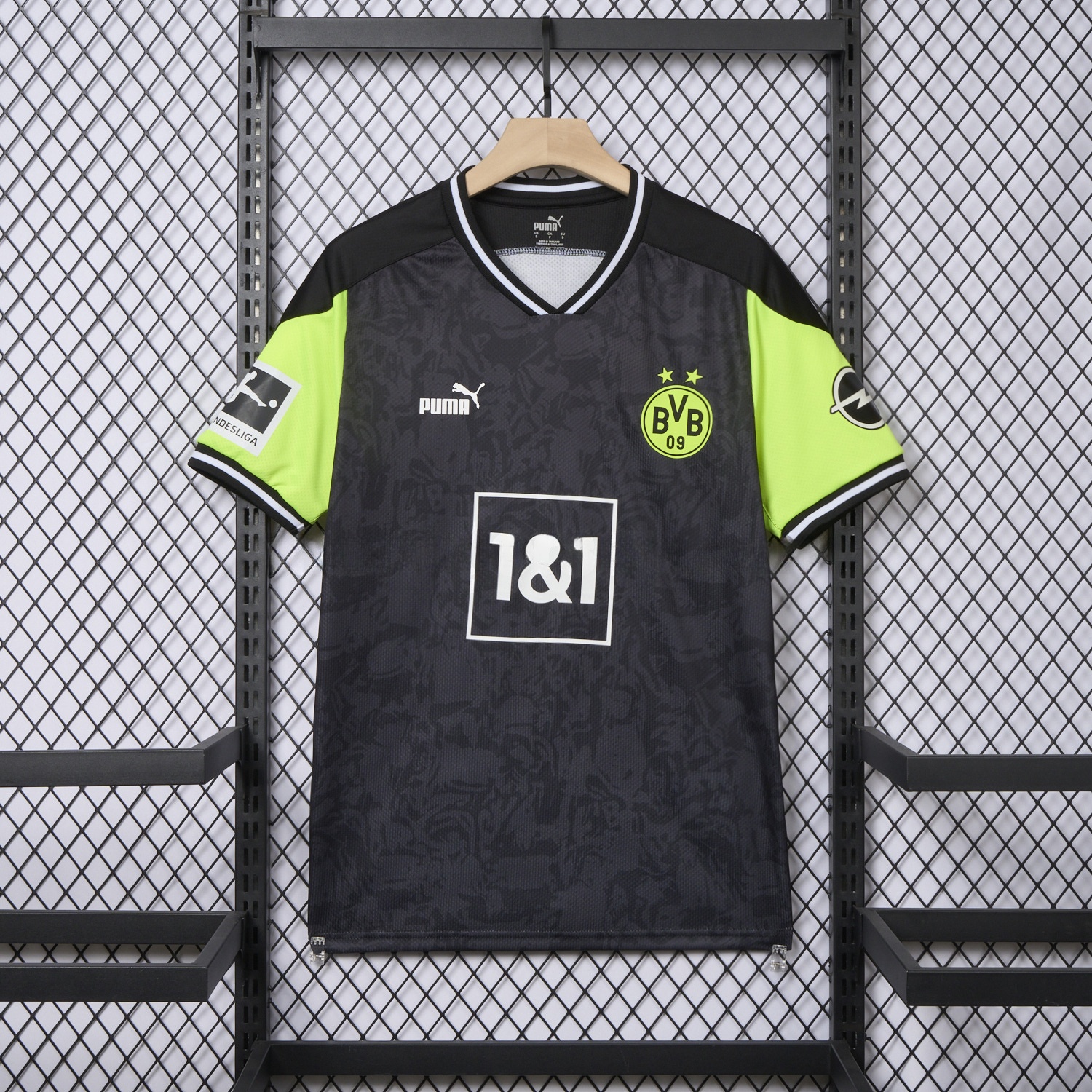Retro Dortmund 2020-21 Black Special Edition Jersey - ReplicasJersey
