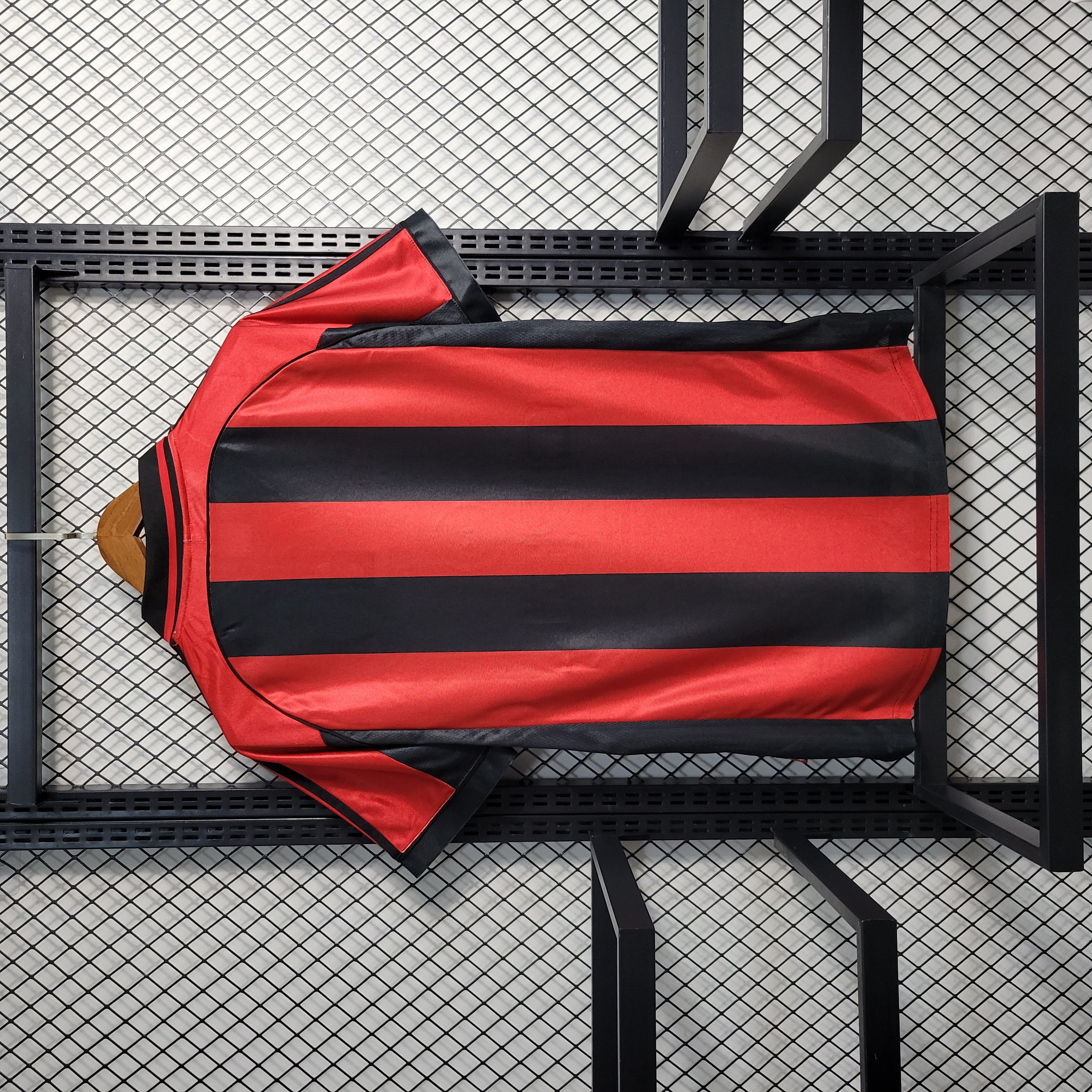 Retro AC Milan 98-99 Home Stadium Jersey - ReplicasJersey