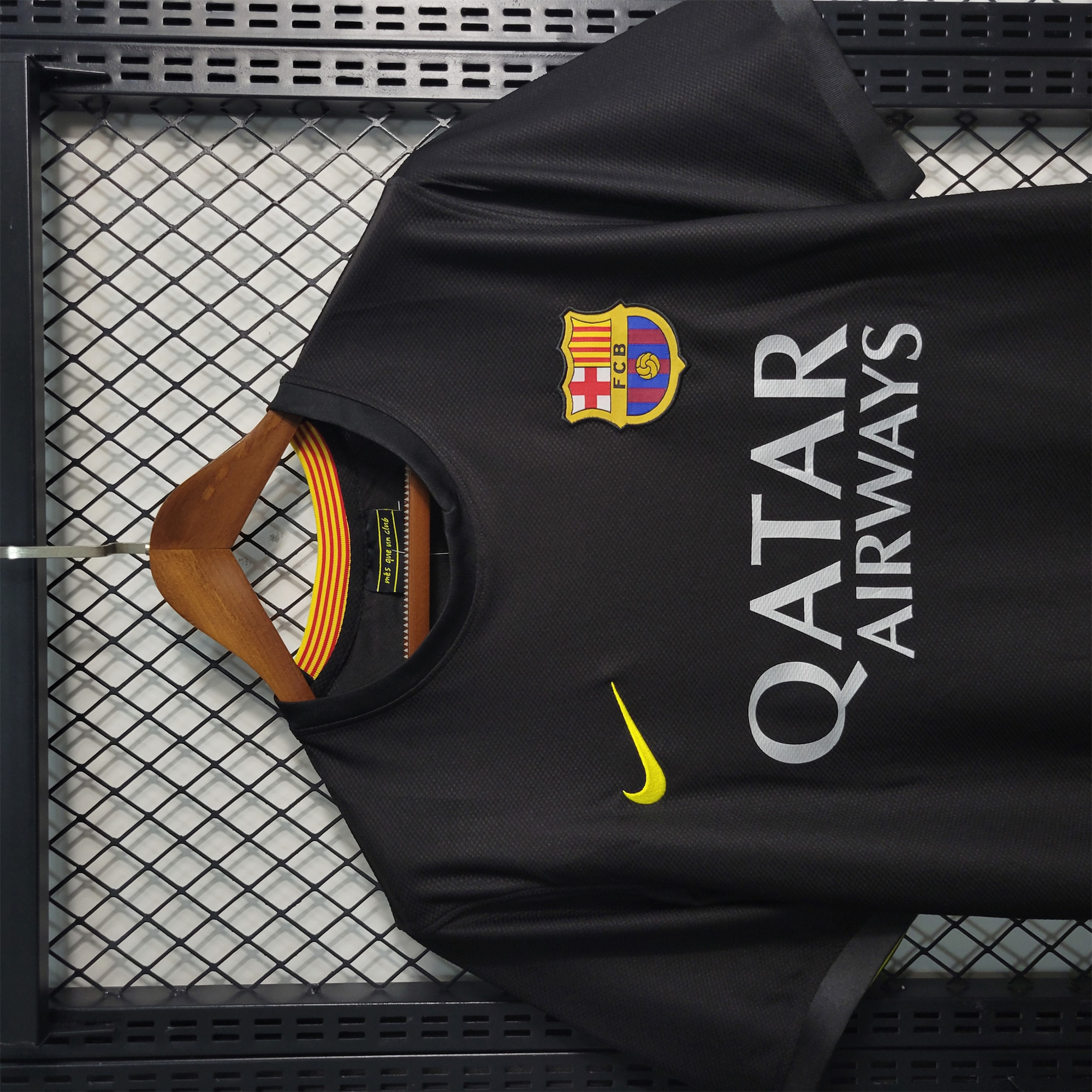 B.A.R.S.A Retro 13-14 Third Jersey - ReplicasJersey