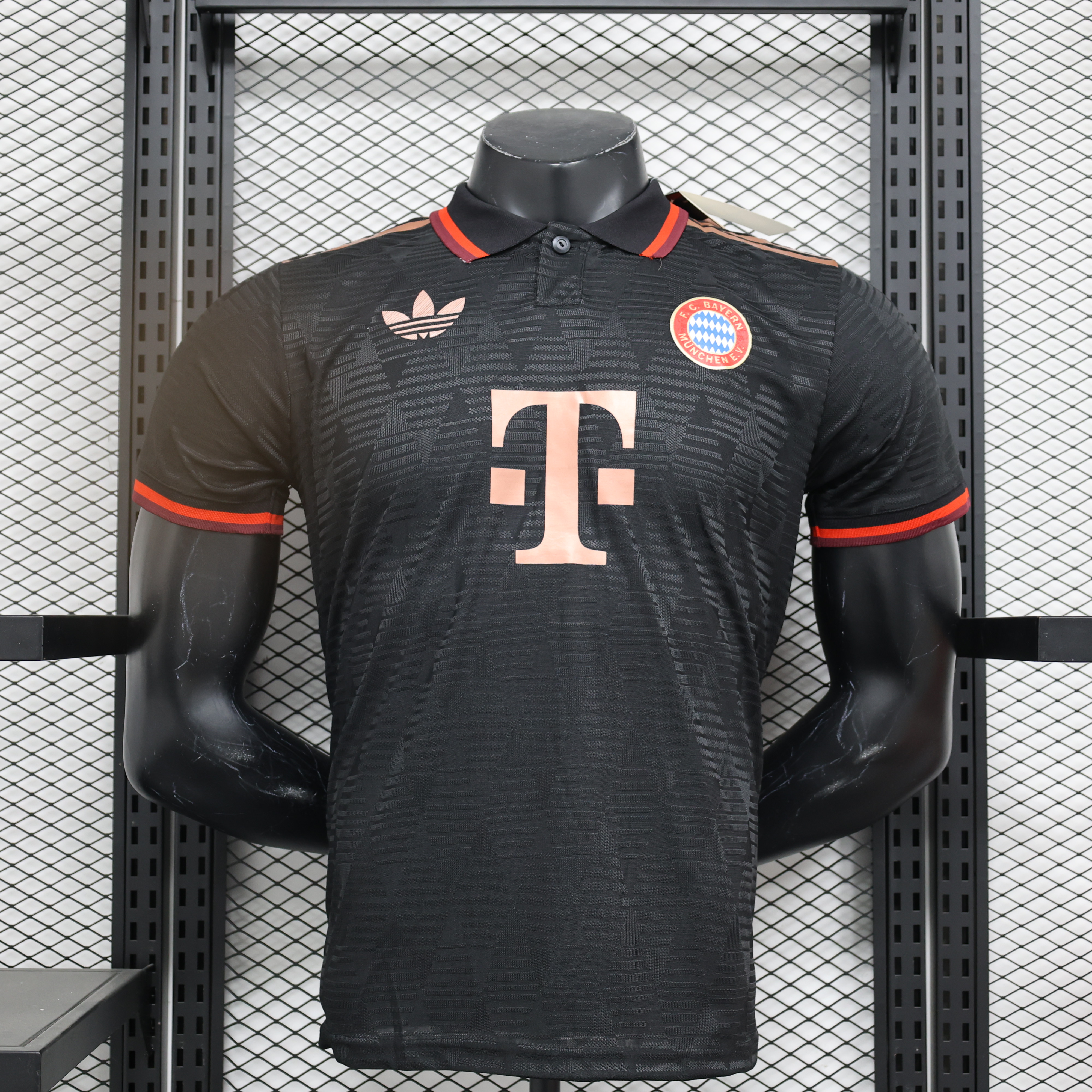 Bayern Munich 24-25 Black & Gold Training Jersey - Player Version - ReplicasJersey