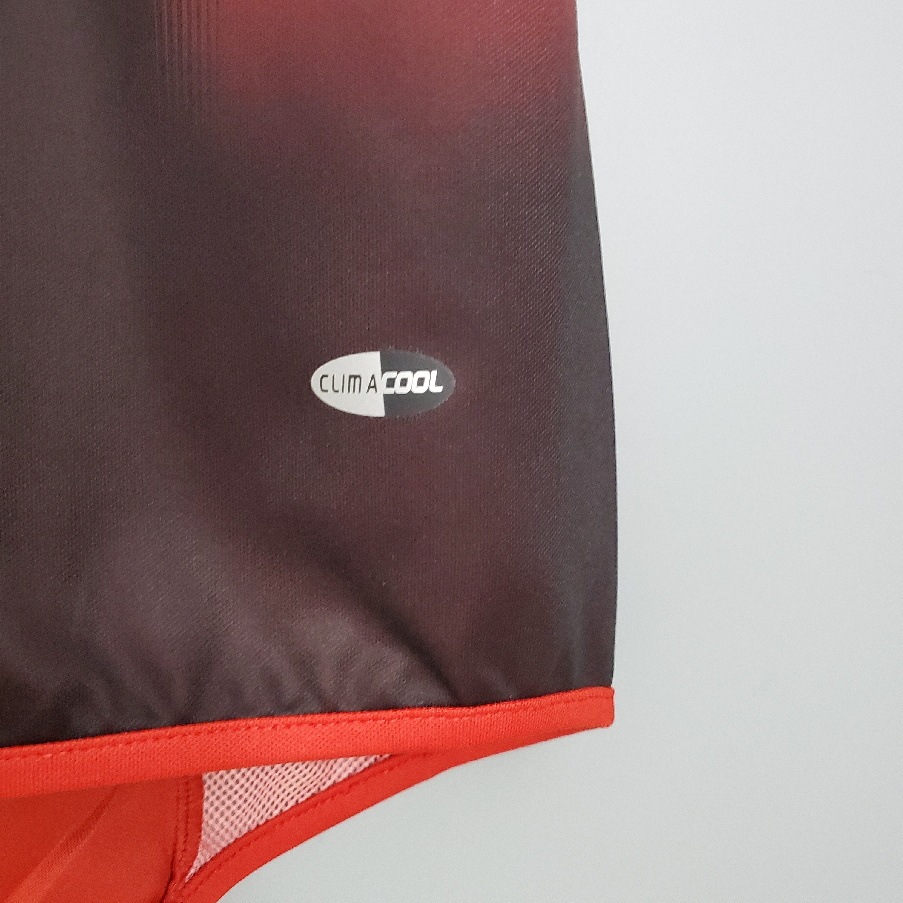 Retro AC Milan 04-05 Home Stadium Jersey - ReplicasJersey