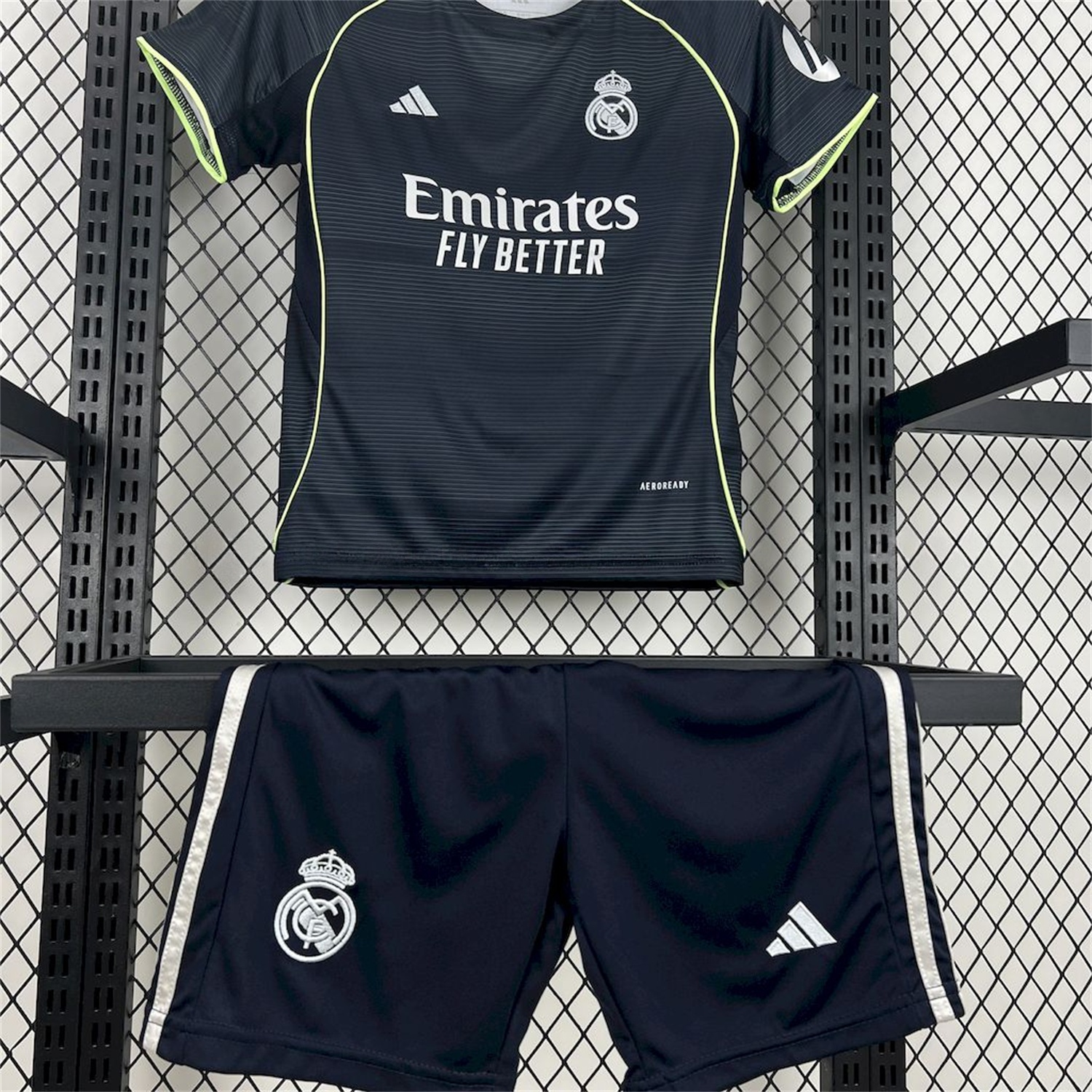 Real Madrid 25-26 Away Kids Kit - Fans Version - ReplicasJersey