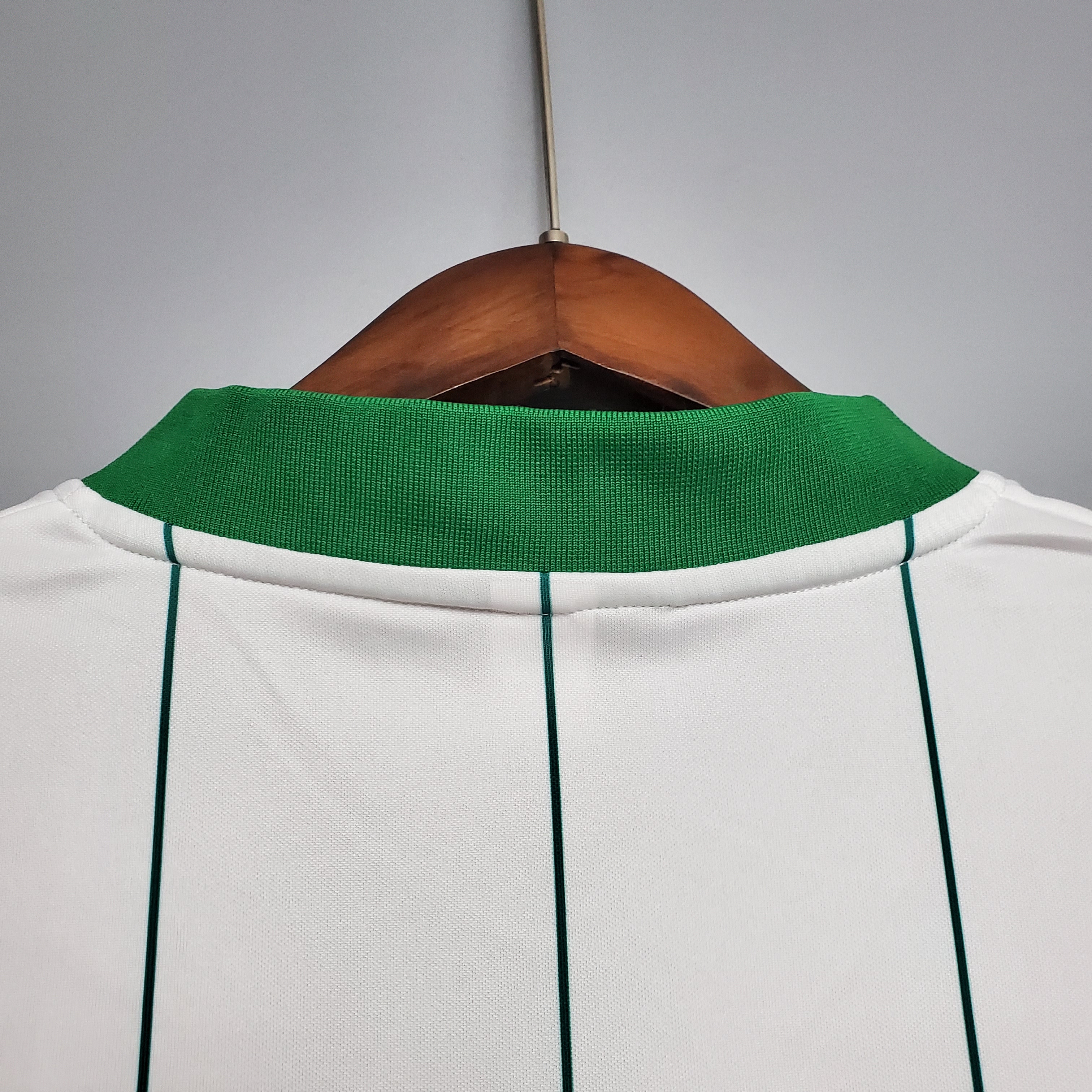Retro Celtic 1982-83 Away Stadium Jersey - ReplicasJersey