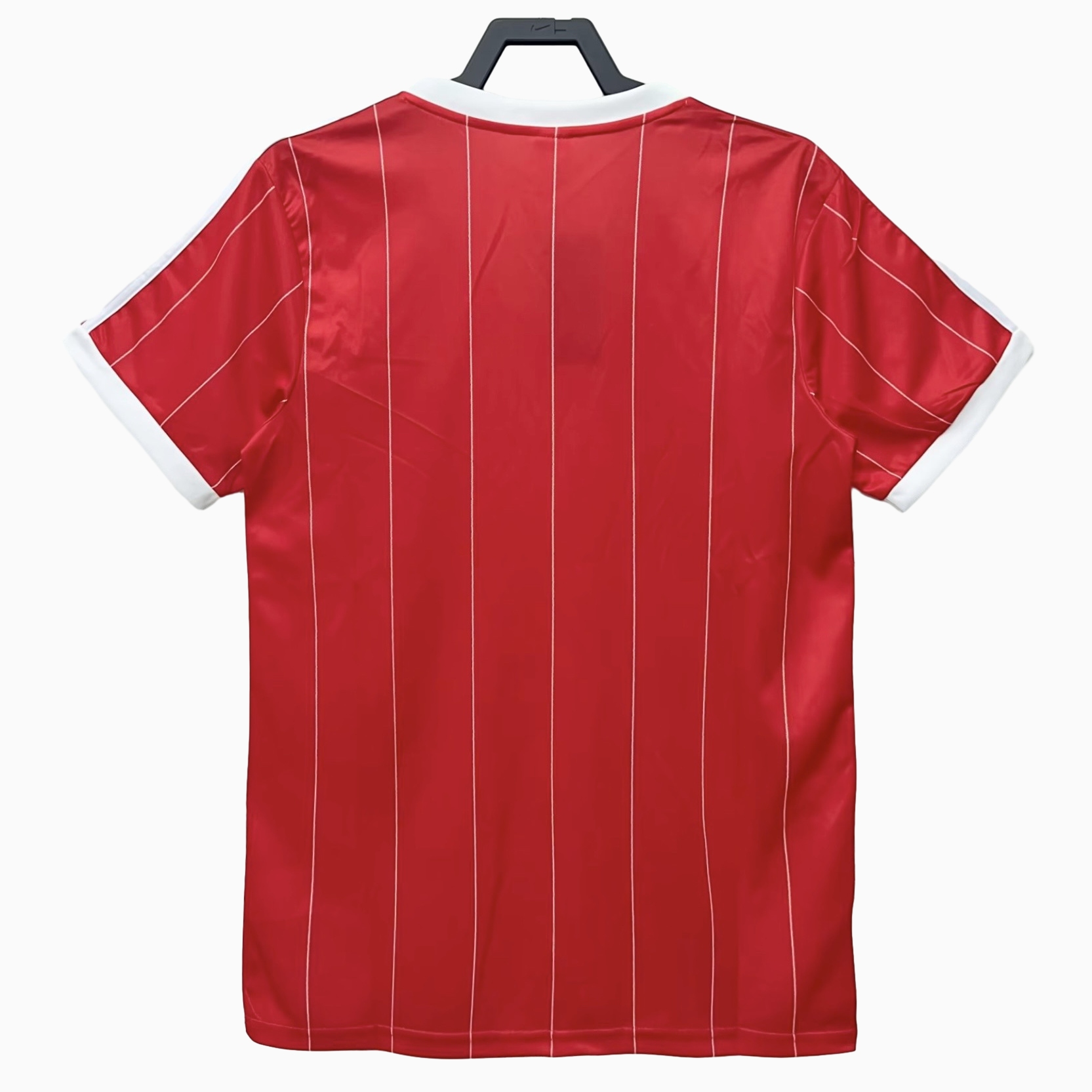 Retro Hamburger SV 83-84 Away Stadium Jersey - ReplicasJersey