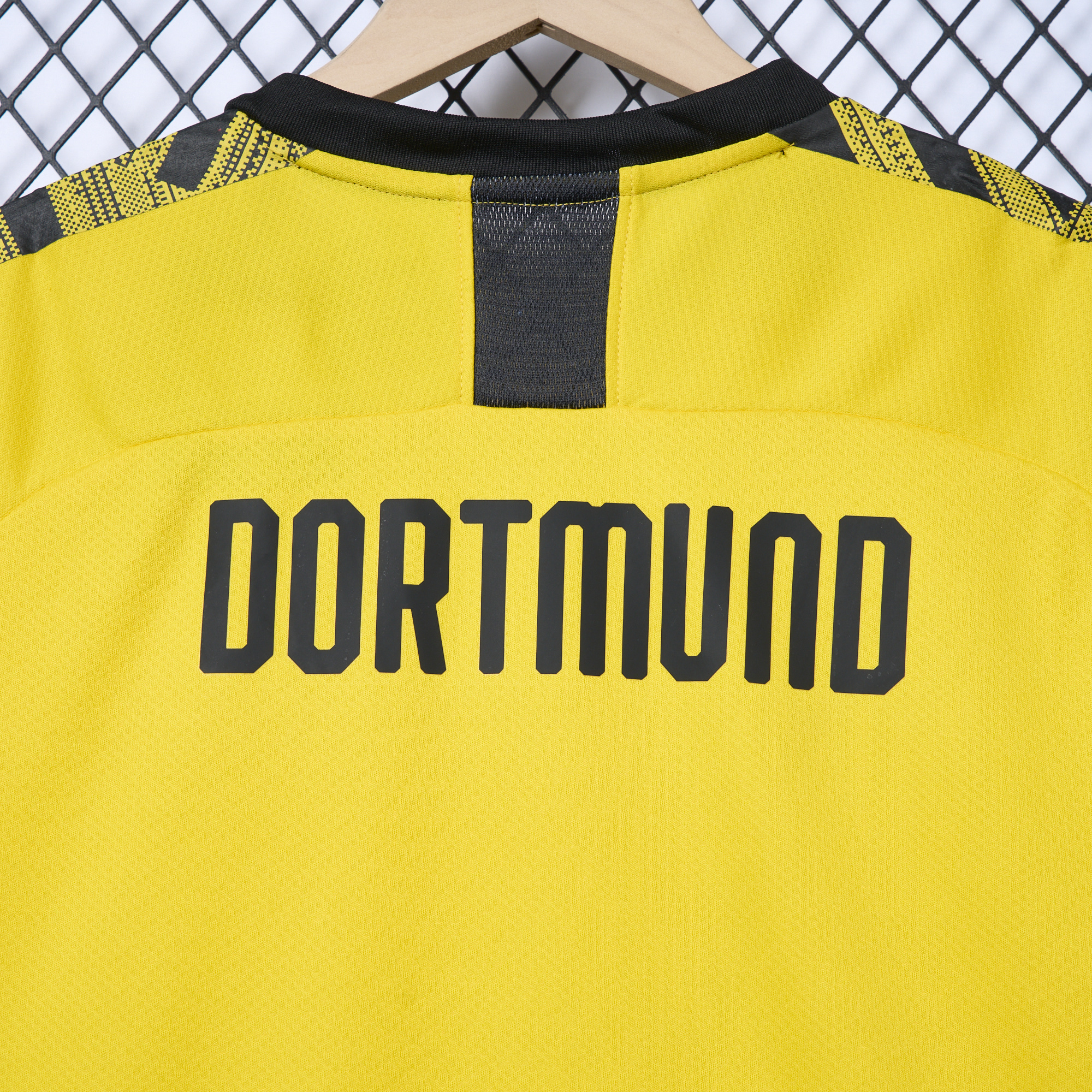 Retro Dortmund 2019-20 Home Stadium Jersey - ReplicasJersey