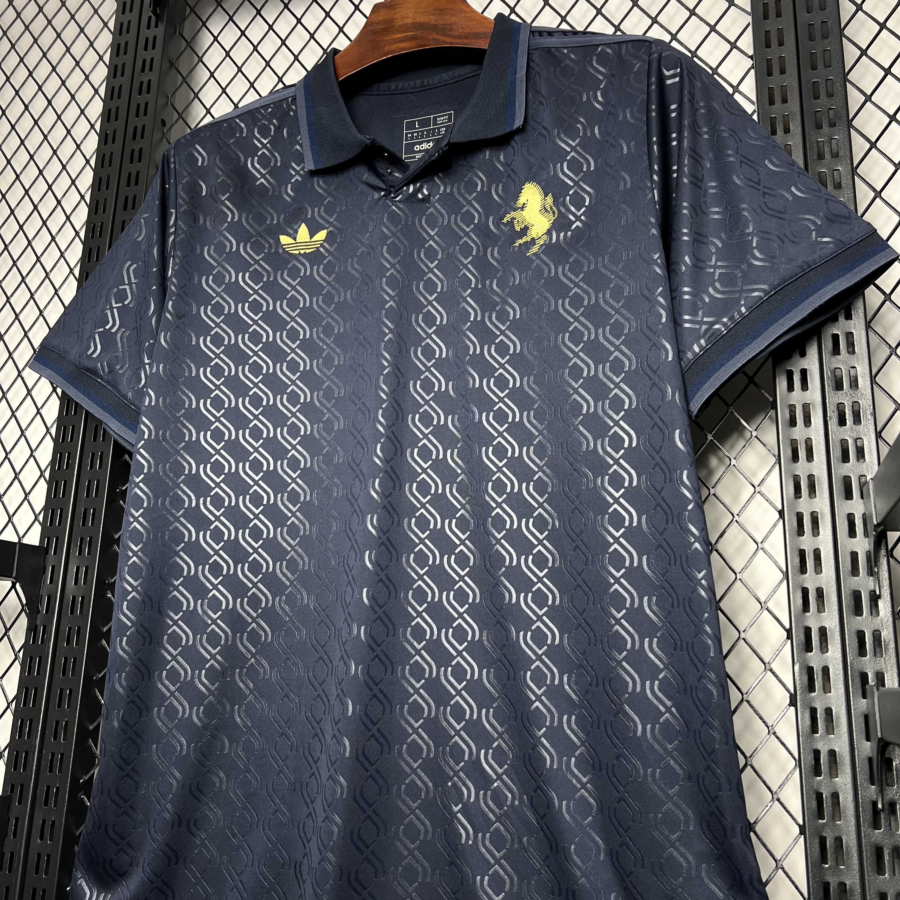 Juventus 24-25 Third Jersey - Fans Version - ReplicasJersey