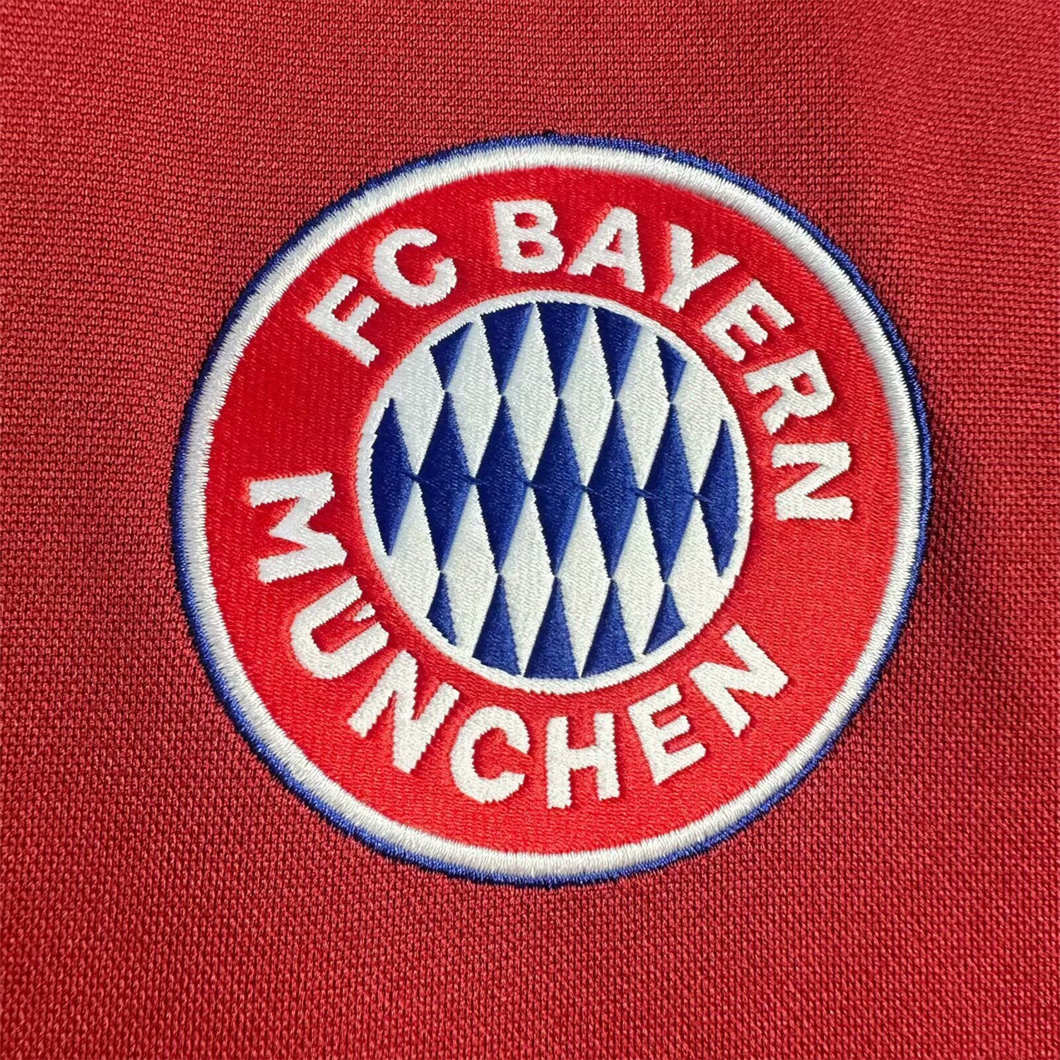 Retro Bayern Munich 2001-02 Home Jersey - ReplicasJersey