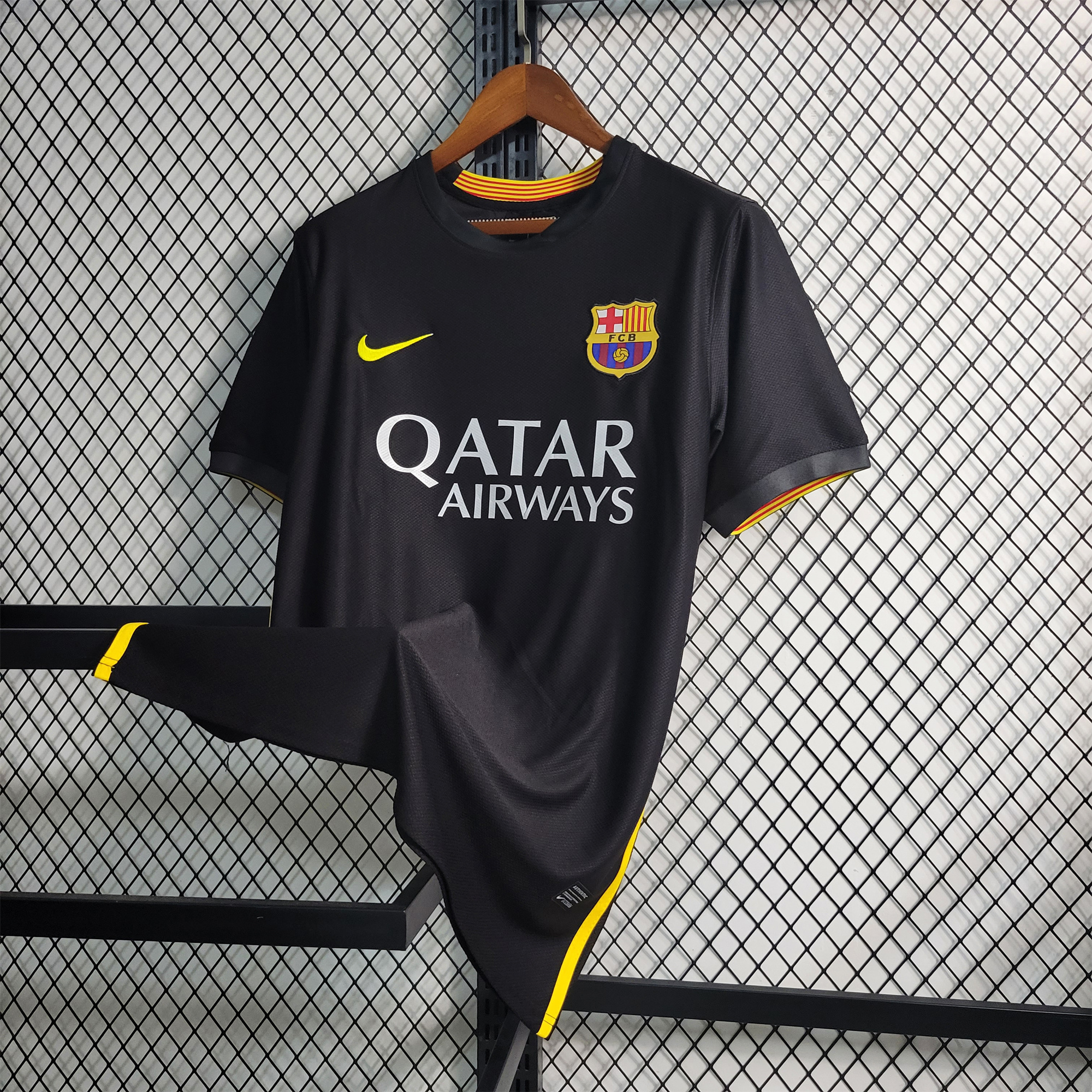 B.A.R.S.A Retro 13-14 Third Jersey - ReplicasJersey