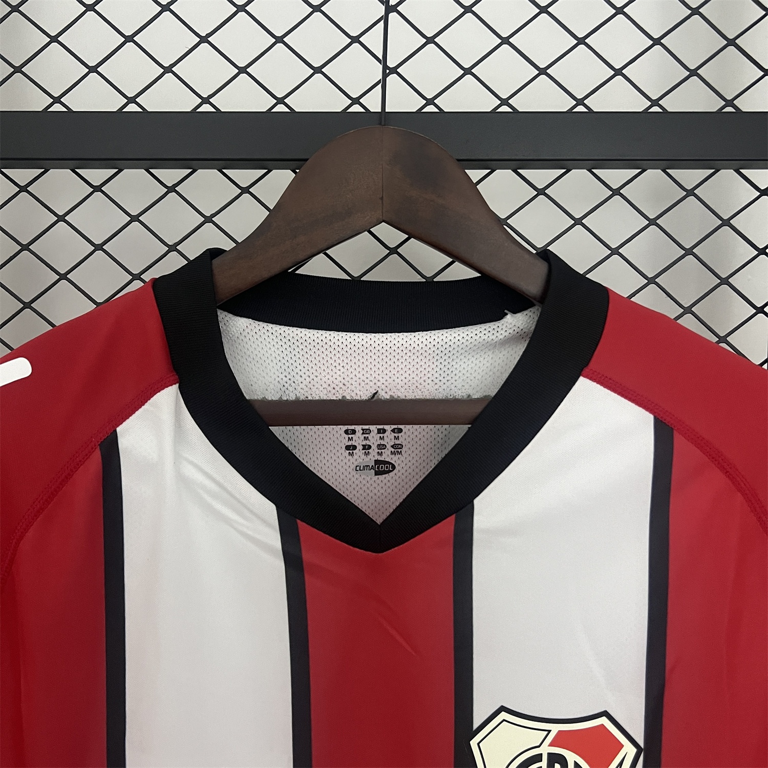 Retro River Plate 2003-04 Away Long Sleeves Jersey - ReplicasJersey