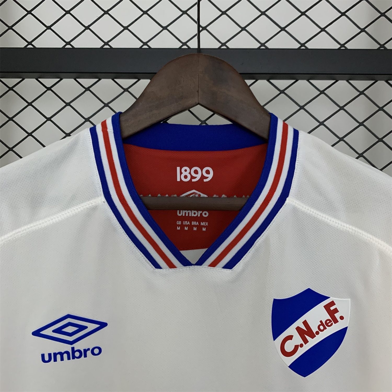 Uruguay Nacional Club Nacional de Football 25-26 White Training Jersey - Fans Version - ReplicasJersey