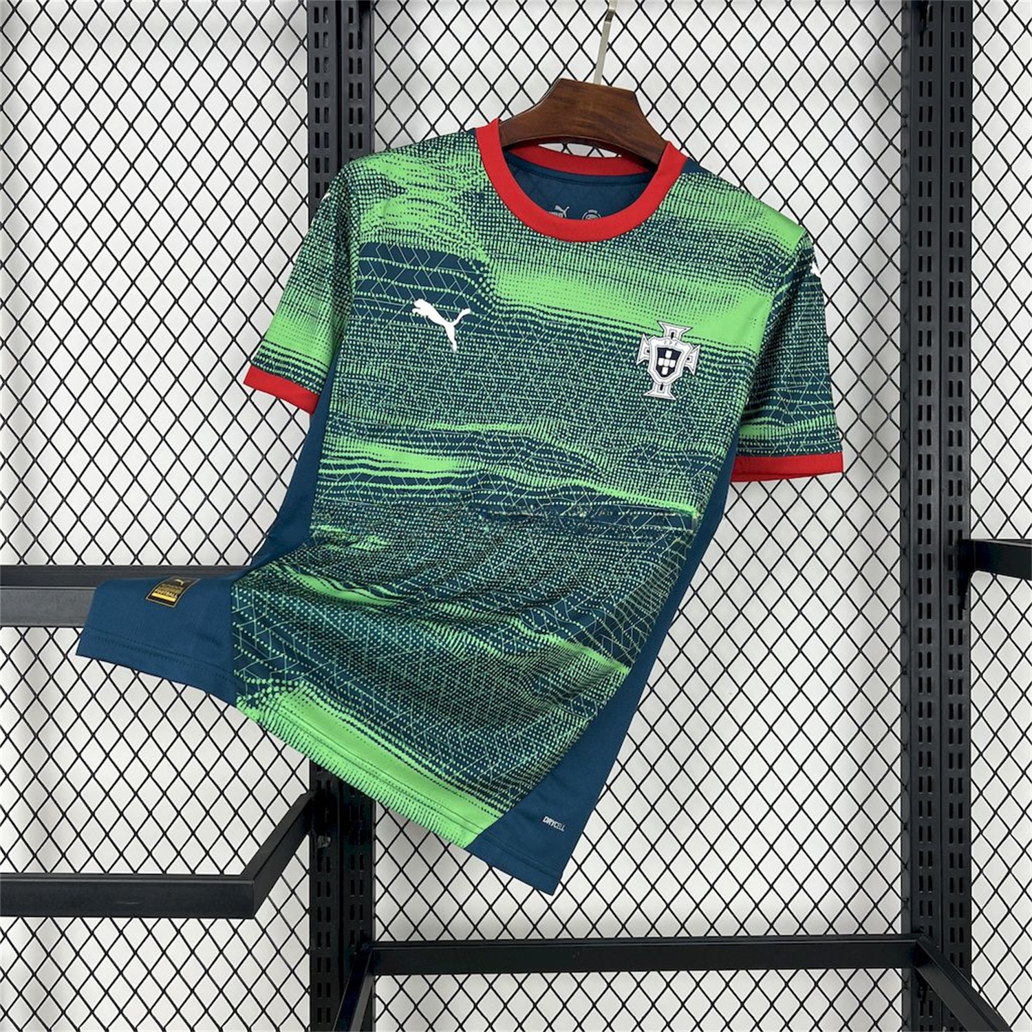 Portugal 2025-26 Green Esports Jersey - Fans Version - ReplicasJersey
