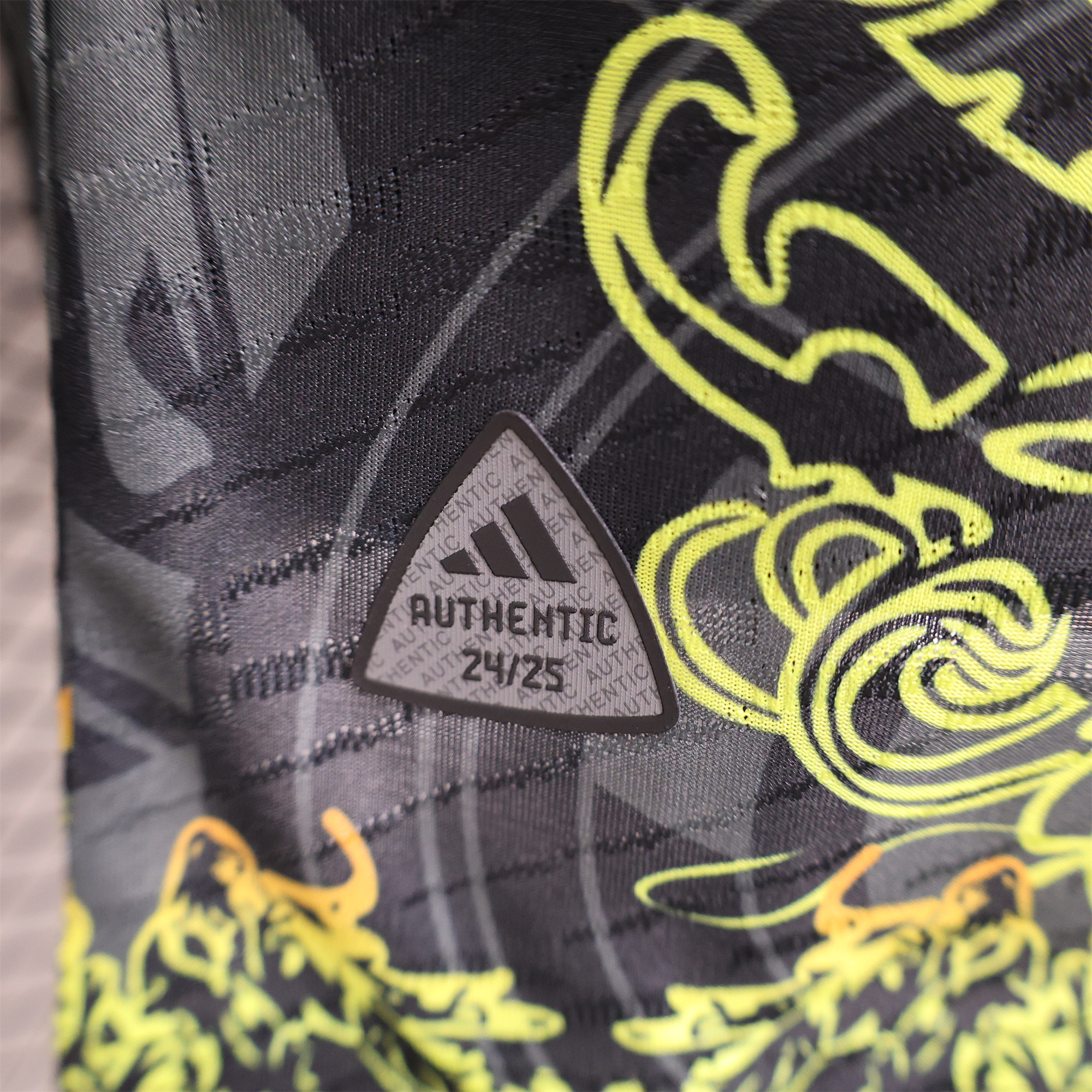 Real Madrid 24-25 Yellow Loong Black Special Edition Jersey - Player Version - ReplicasJersey