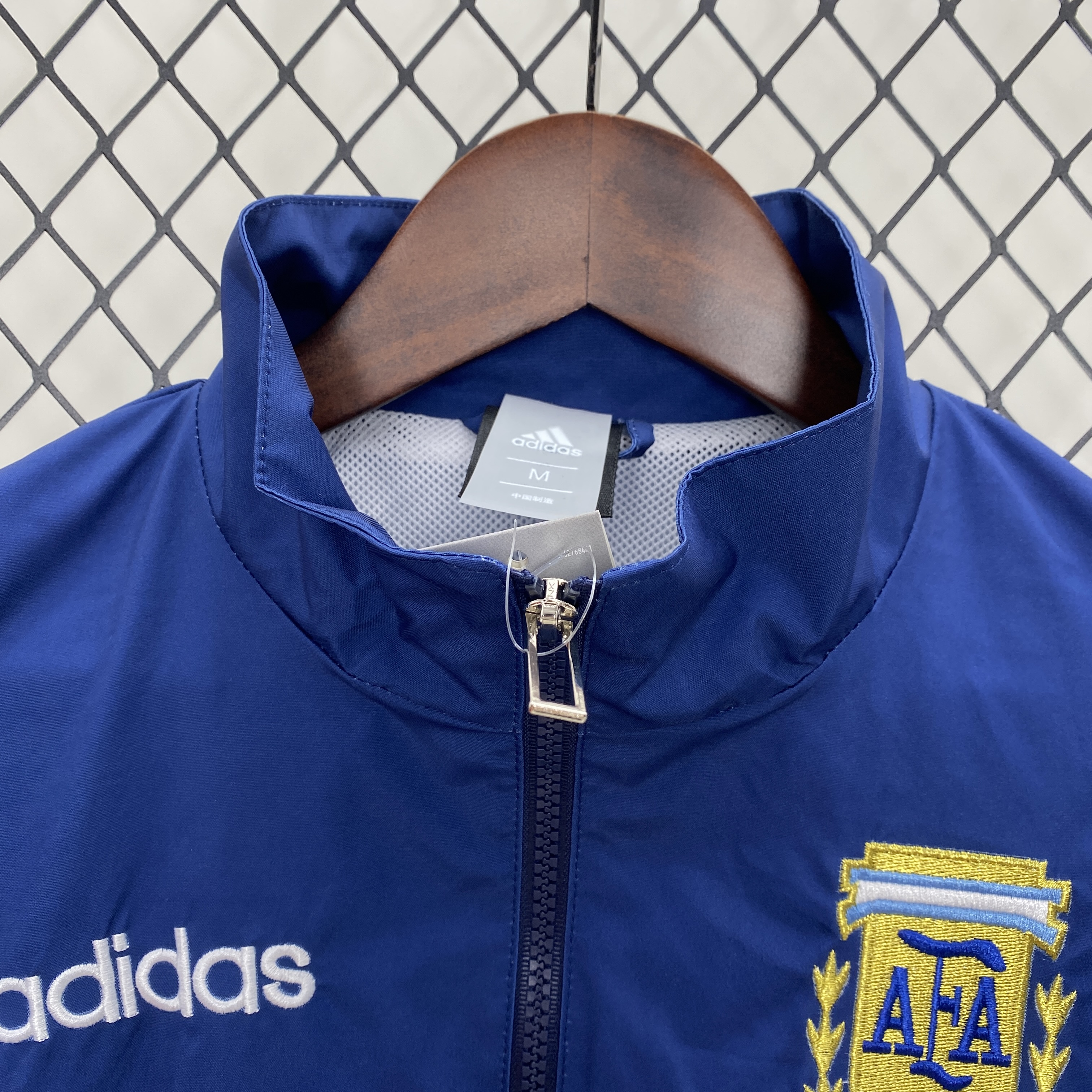 Argentina 24-25 Throwback Windbreaker Jacket - Blue - ReplicasJersey