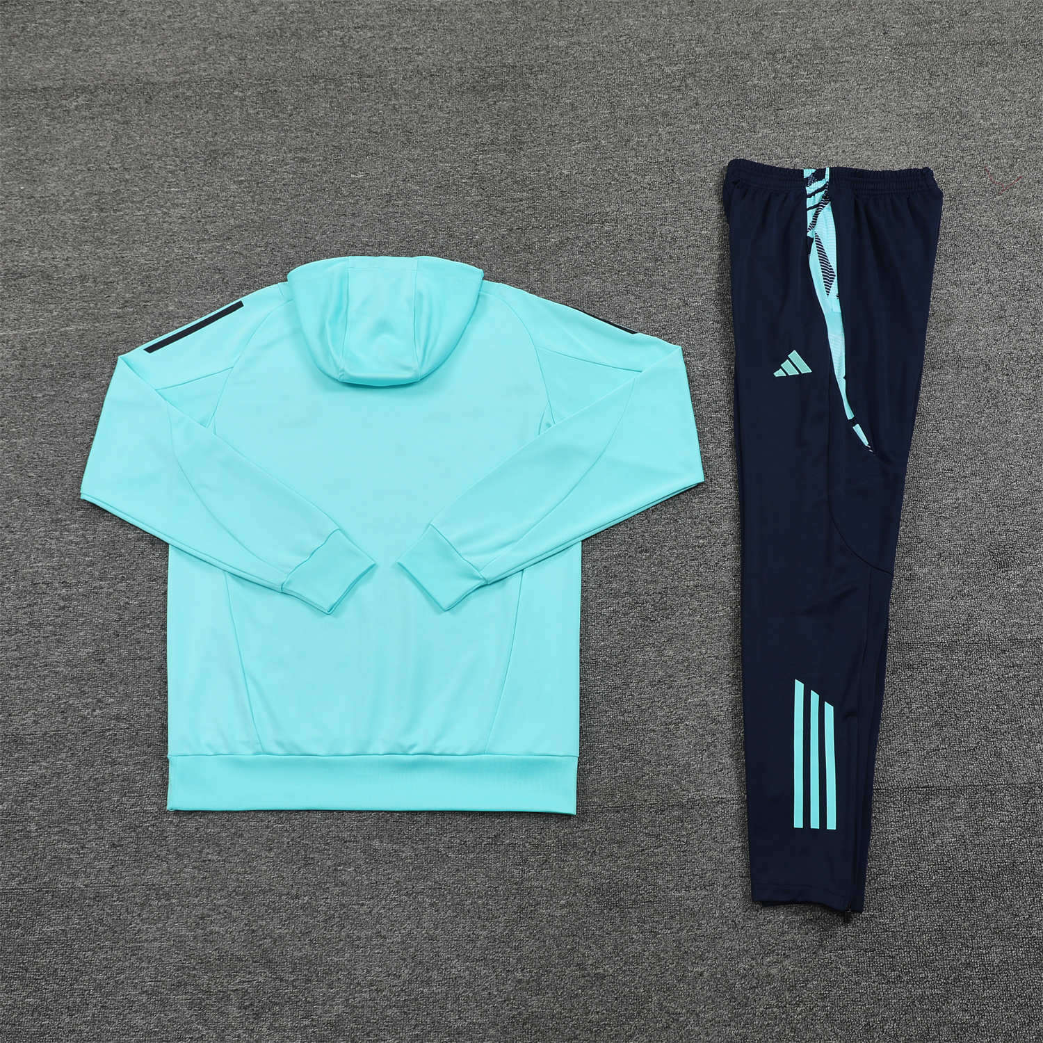Real Madrid 24-25 Training Hoodie Set - Cyan Hoodie and Deep Blue Pants - ReplicasJersey