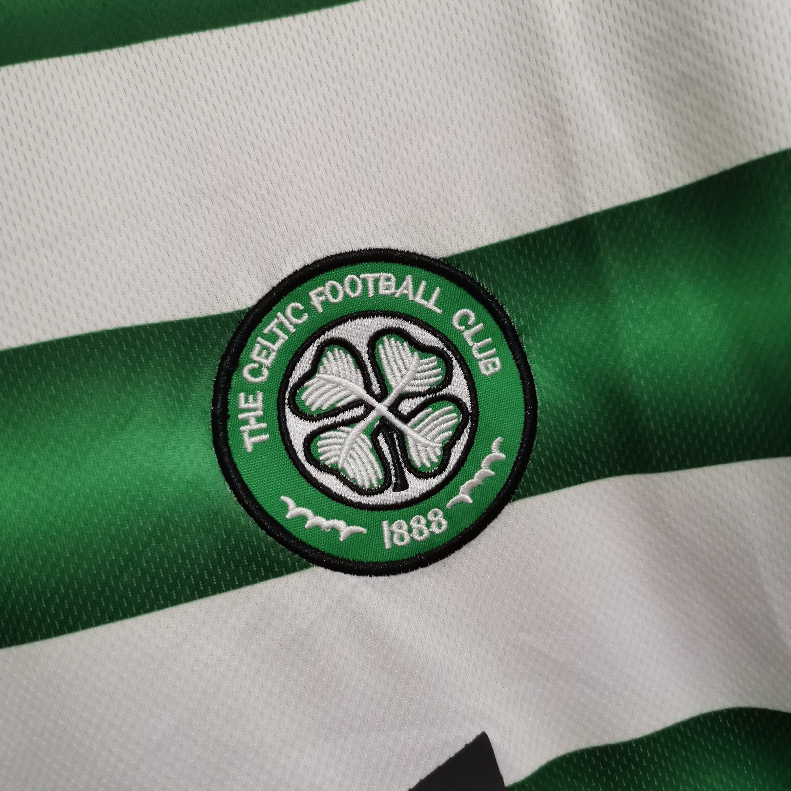 Retro Celtic 03-04 Home Stadium Jersey - ReplicasJersey
