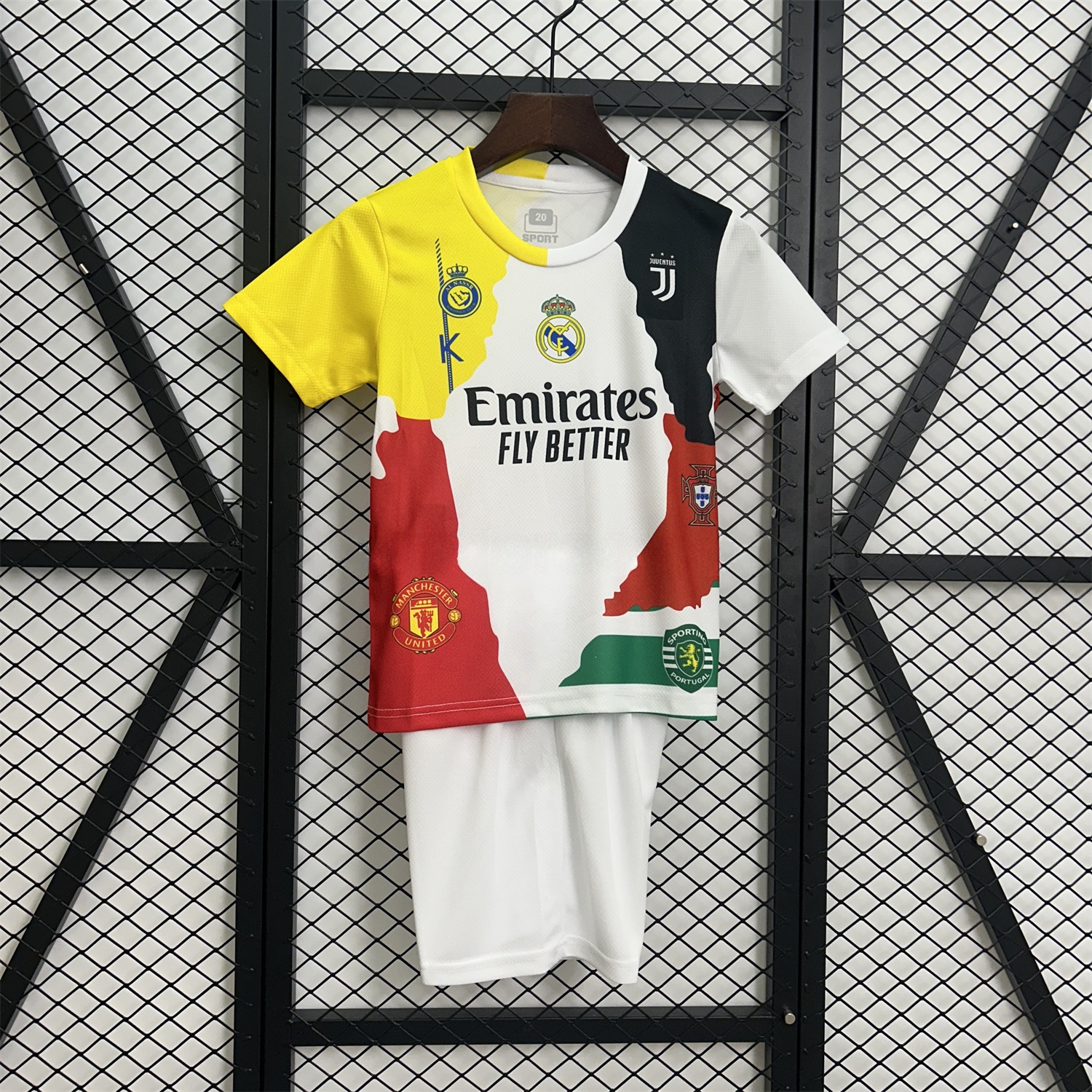 Cristiano Ronaldo Career Commemorative Kids Kit - Real Madrid Manchester United Juventus Portugal Al Nassr Sporting CP - Player Version - ReplicasJersey