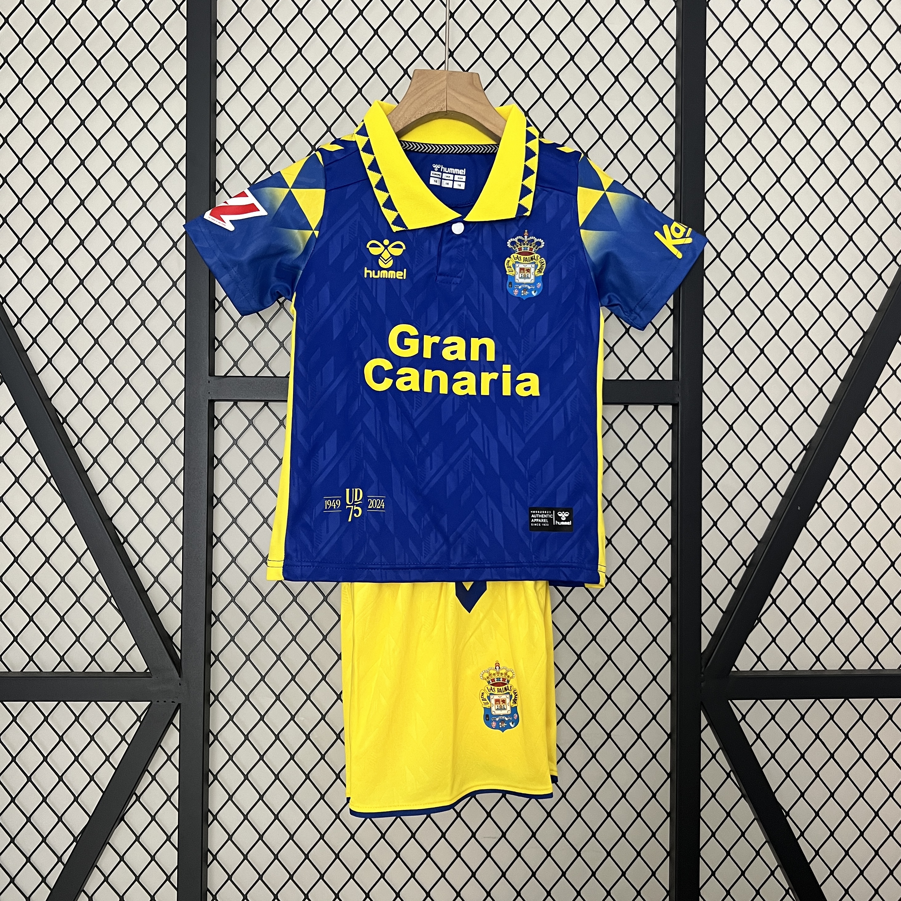 Las Palmas 24-25 Away Kids Kit - ReplicasJersey
