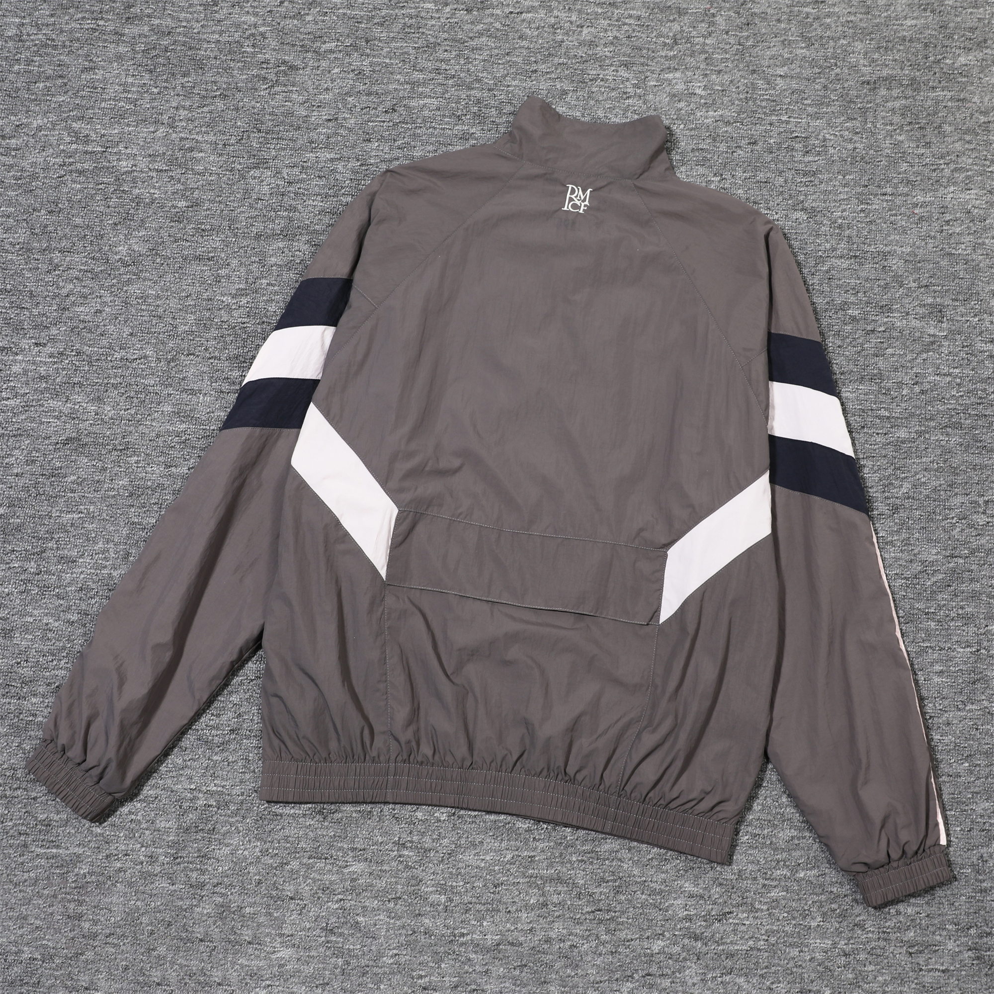 Real Madrid 24-25 Throwback Windbreaker Suit - Grey Jackets & Pants - ReplicasJersey