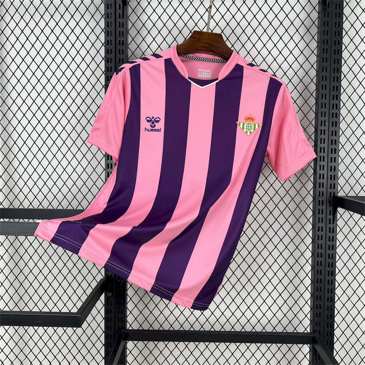 Real Betis 25-26 Pink Purple Stripe Special Edition Jersey - Fans Version - ReplicasJersey