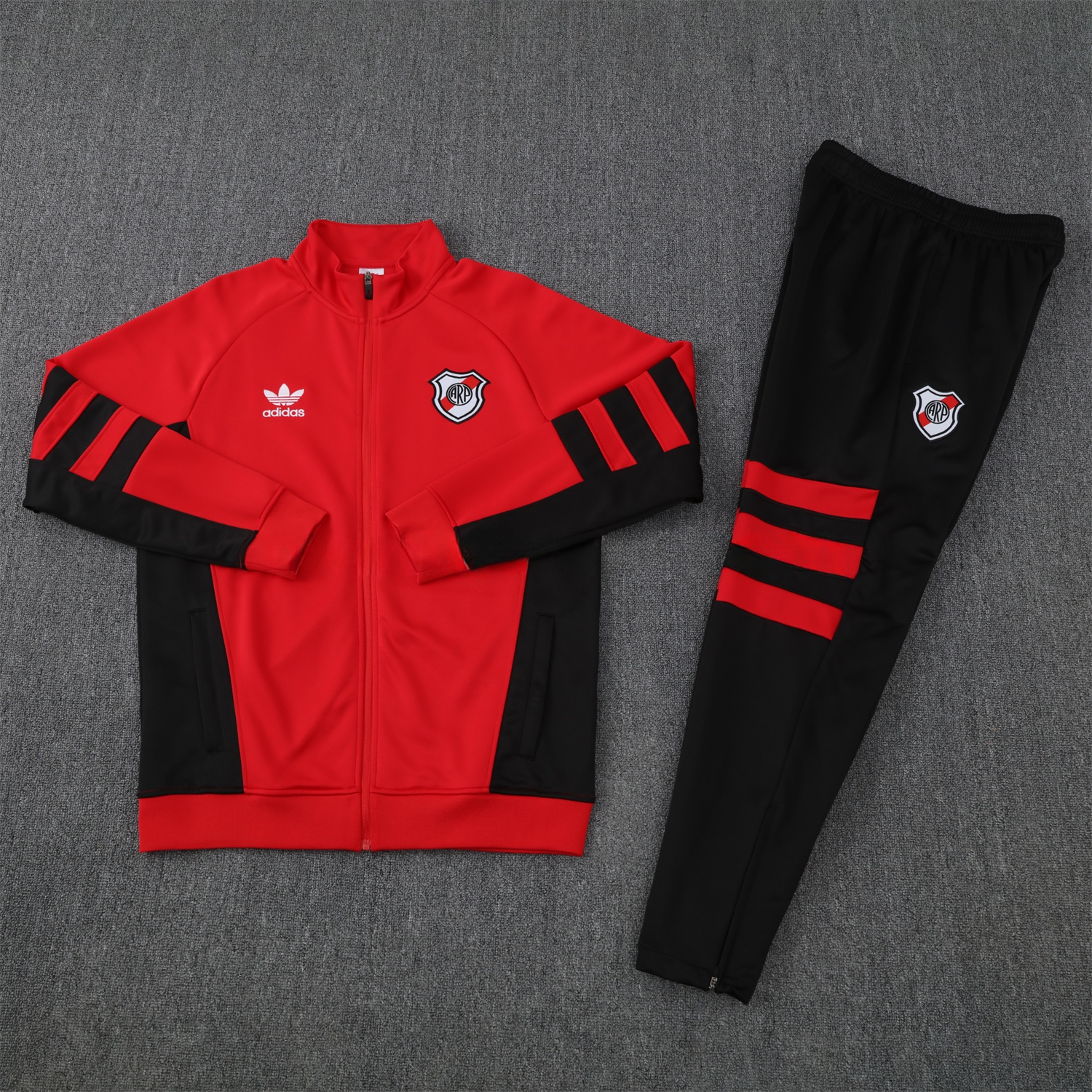 River Plate 25-26 Terrace Jacket Training Tracksuit - Red Jackets & Black Pants - ReplicasJersey