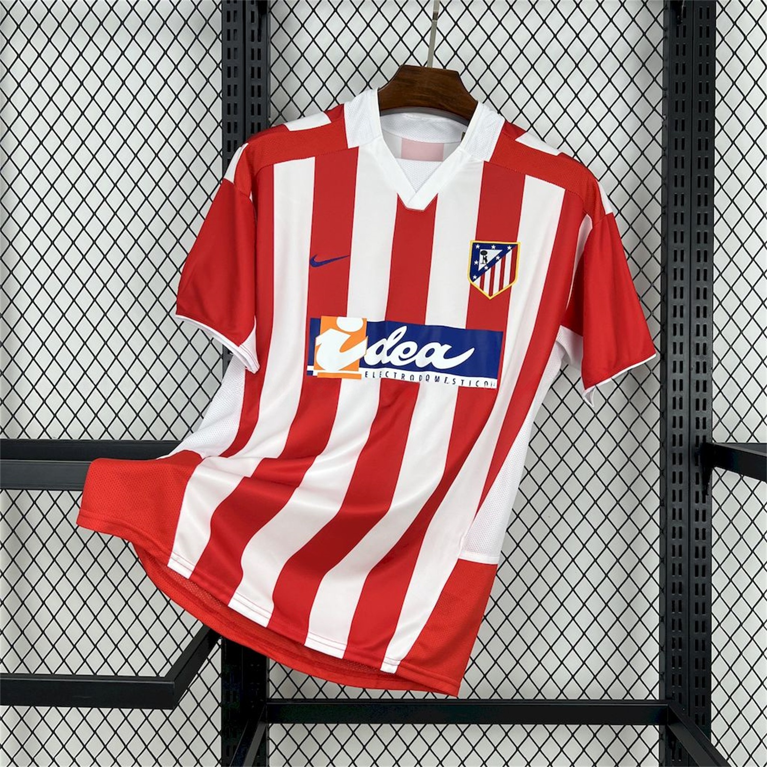 Retro Atletico Madrid 2002-03 Home Jersey - ReplicasJersey