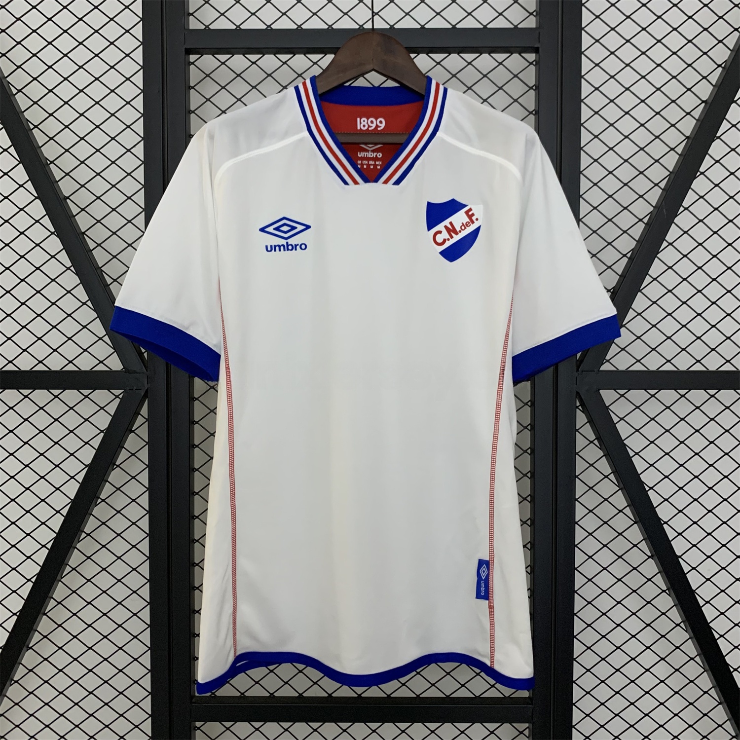 Uruguay Nacional Club Nacional de Football 25-26 White Training Jersey - Fans Version - ReplicasJersey