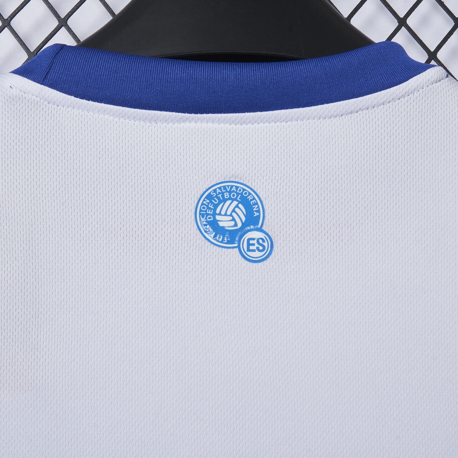 El Salvador 2025-26 Away Long Sleeve Jersey - Fans Version - ReplicasJersey