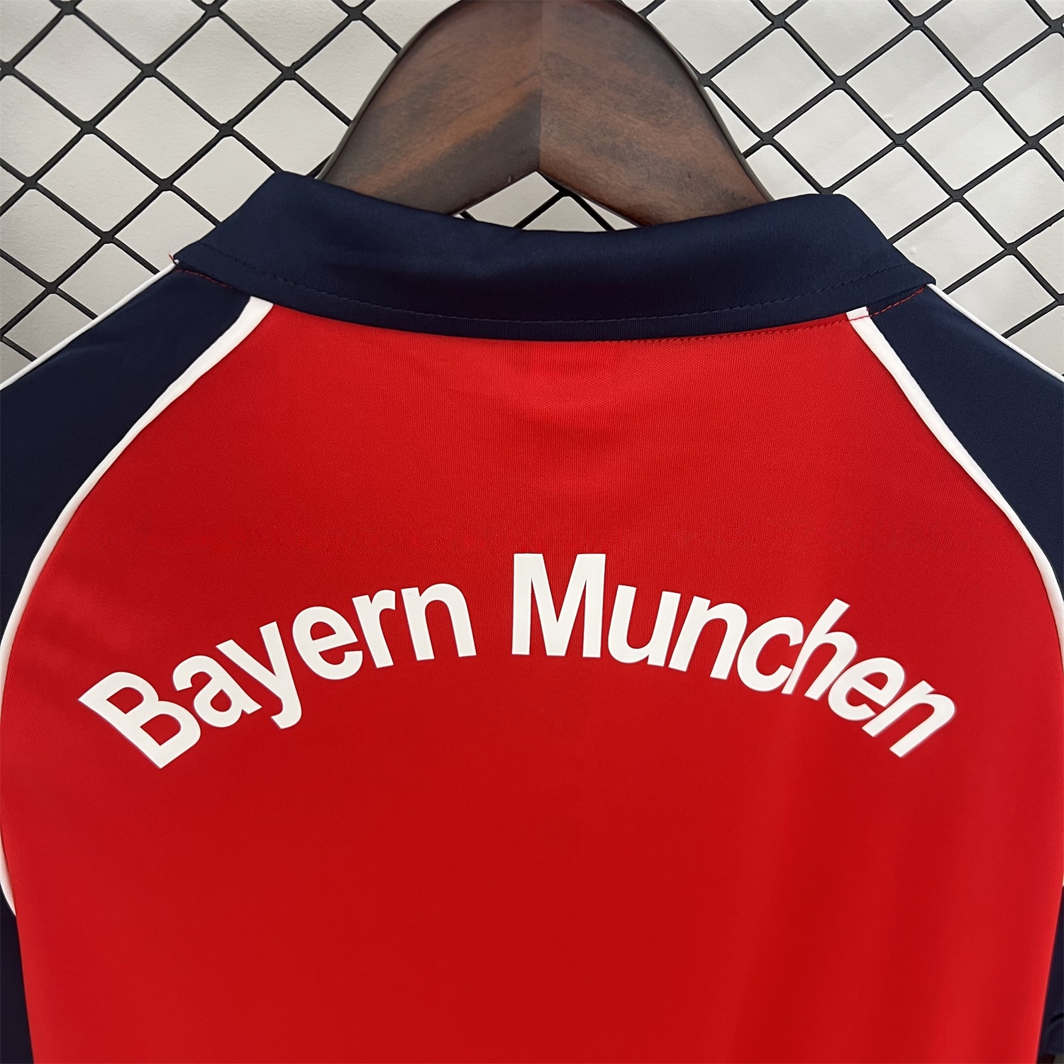 Retro Bayern Munich 2000-01 Home Jersey - ReplicasJersey