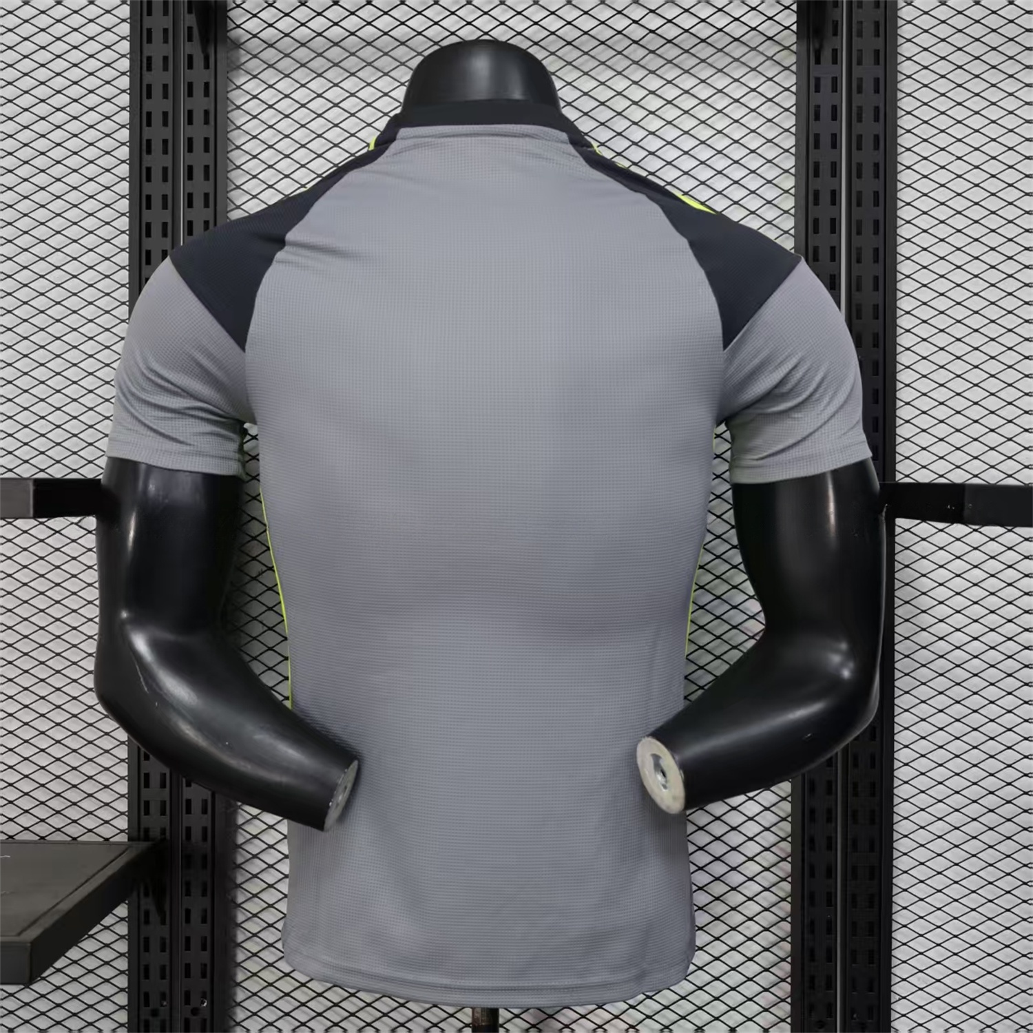 Manchester United 25-26 Black Grey Goalkeeper Jersey - Player Version - ReplicasJersey