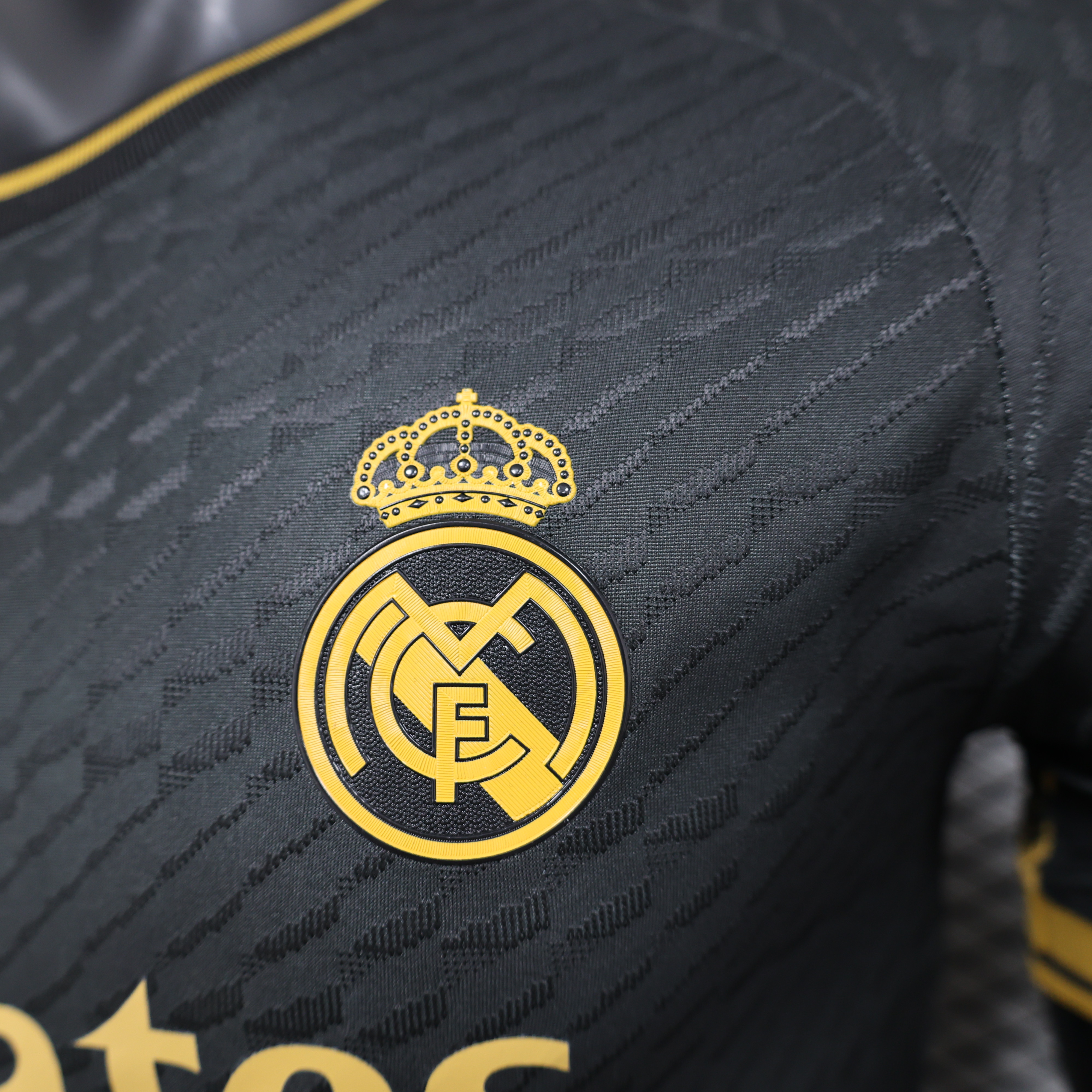 Real Madrid 24-25 Gold Dragon Special Edition White Jersey - Player Version - ReplicasJersey