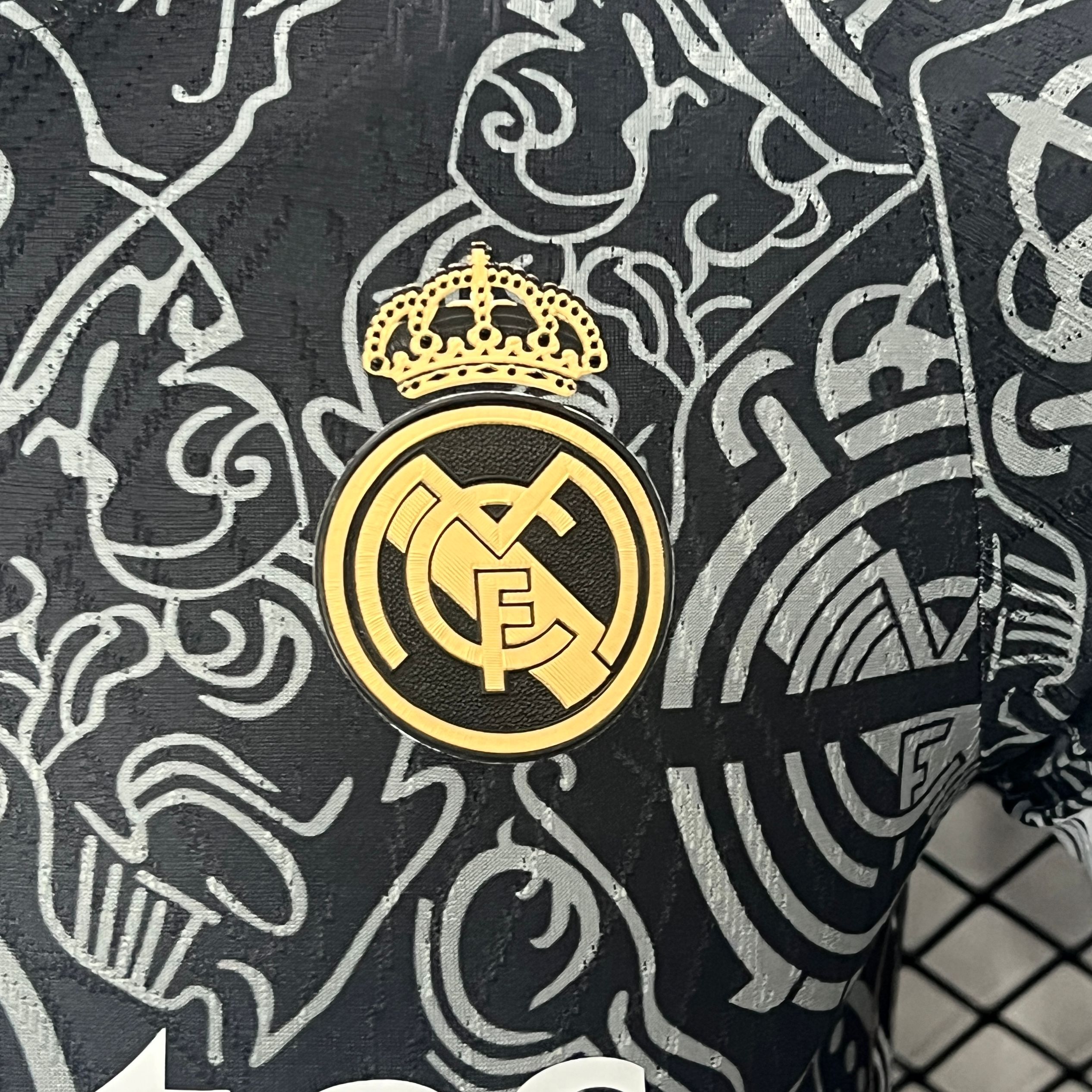 Real Madrid 24-25 Black Line Pattern Special Edtion Jersey - Player Version - ReplicasJersey