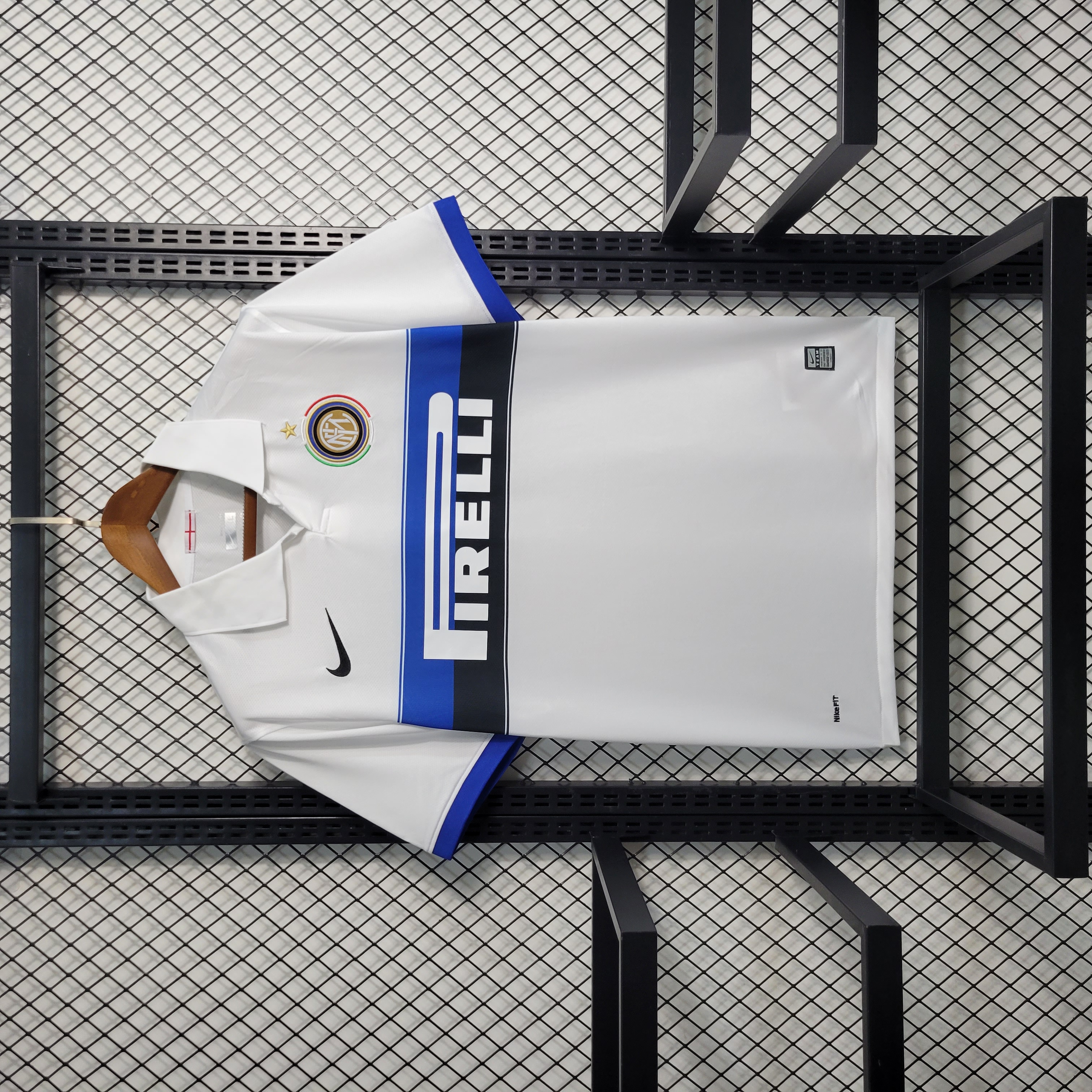 Retro Inter Milan 09-10 Away Stadium Jersey - ReplicasJersey