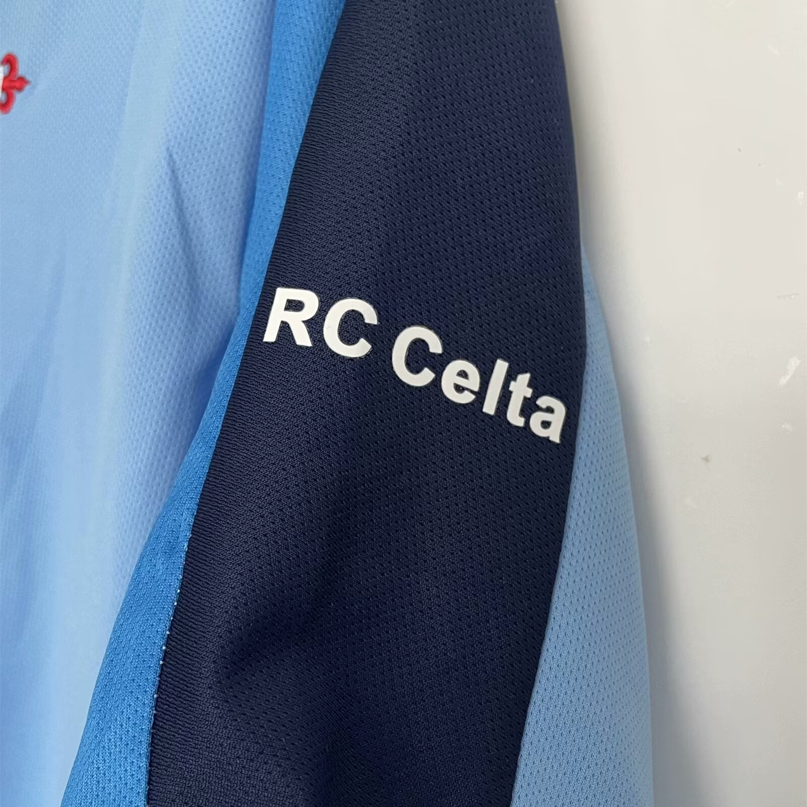 Retro Celta Vigo 2003-04 Home Stadium Jersey - ReplicasJersey